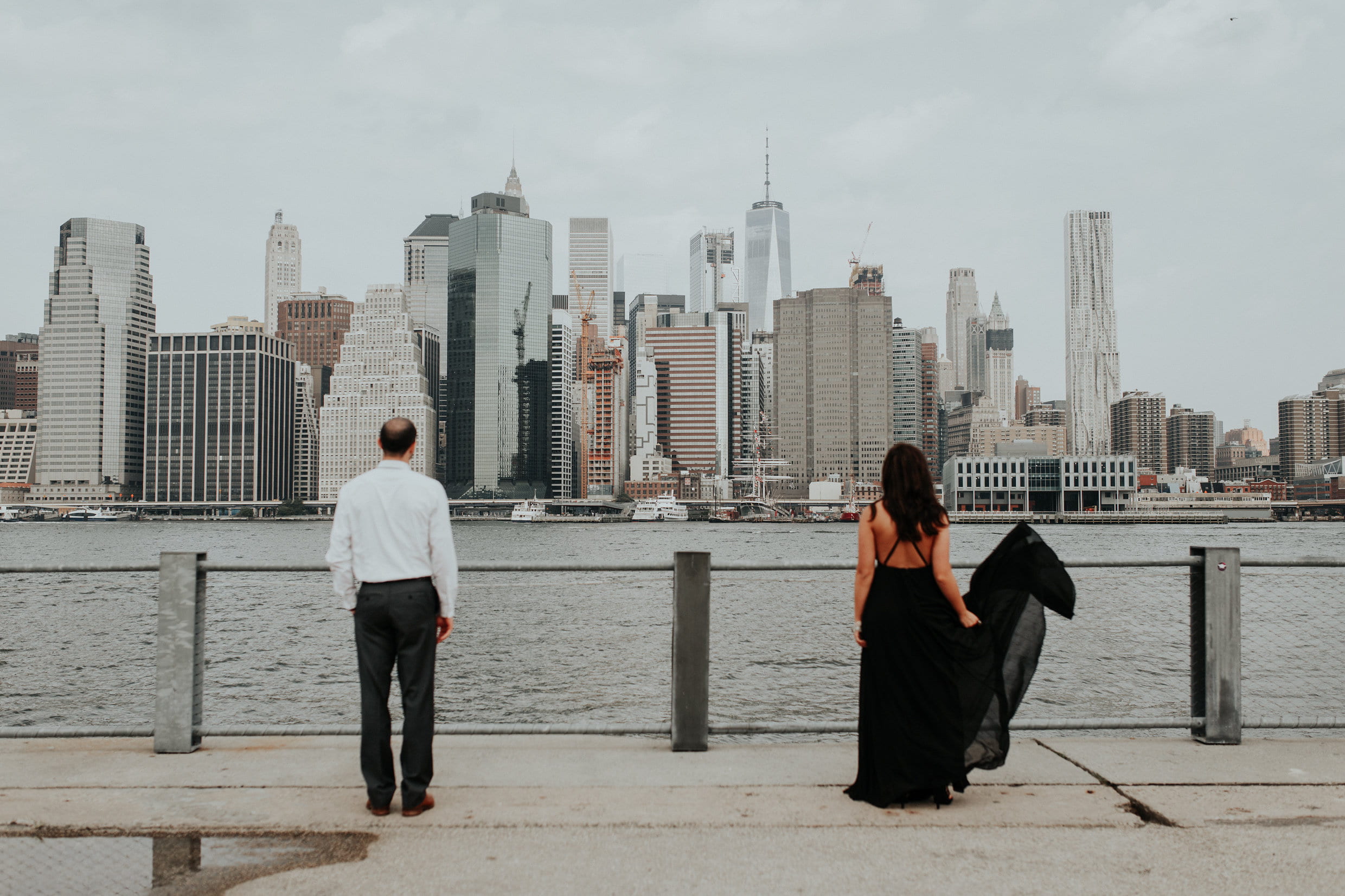 love, girl, office building exterior, river, looking out, modern, dress, nature, outdoors, together, skyscraper, tower, facing, near, city, ny, wedding, HD Wallpaper