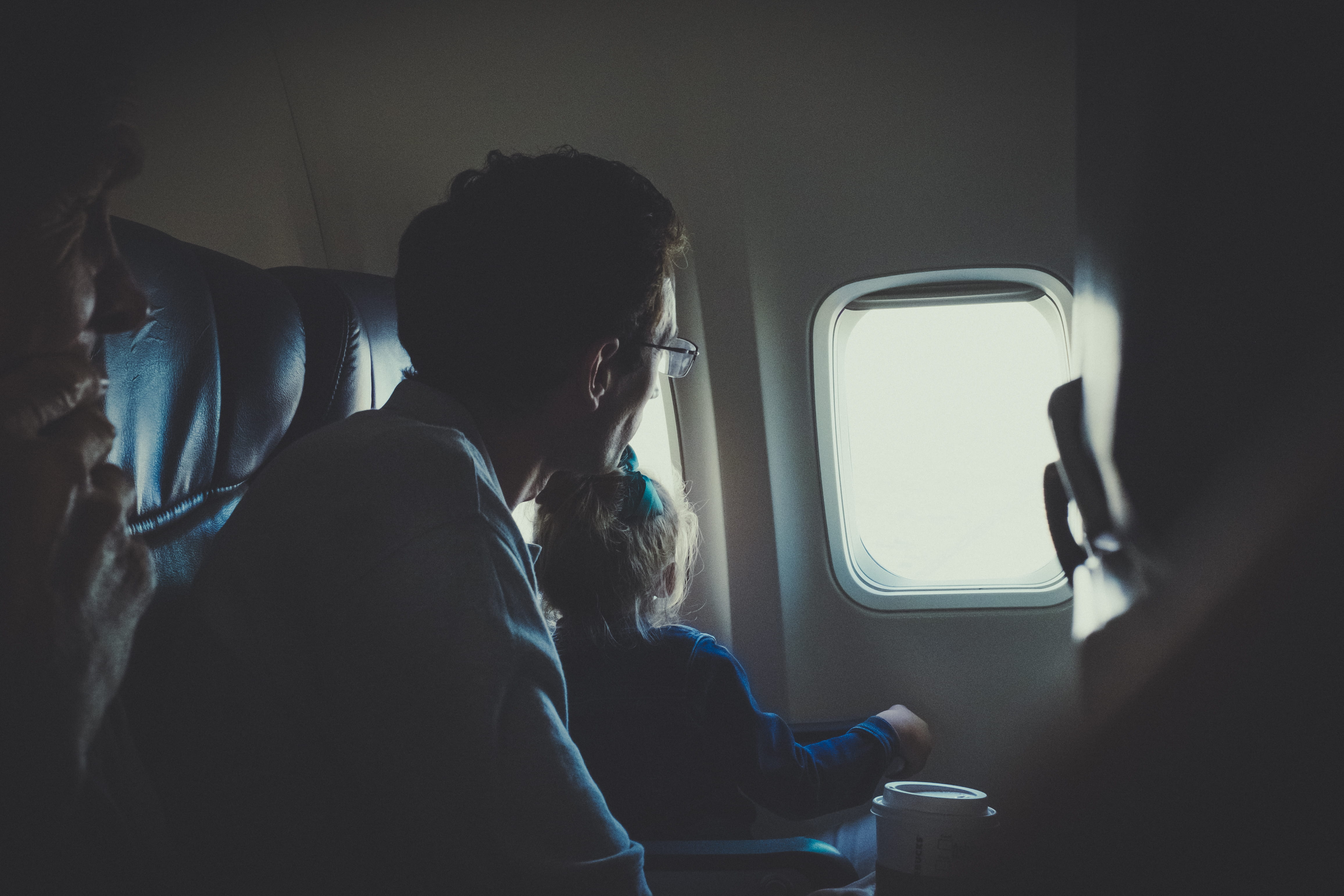vehicle seat, 4K, flight, looking out the window, airplane, adult, window, photo, looking through window, vehicle interior, sitting, indoors, travel, male, HD Wallpaper