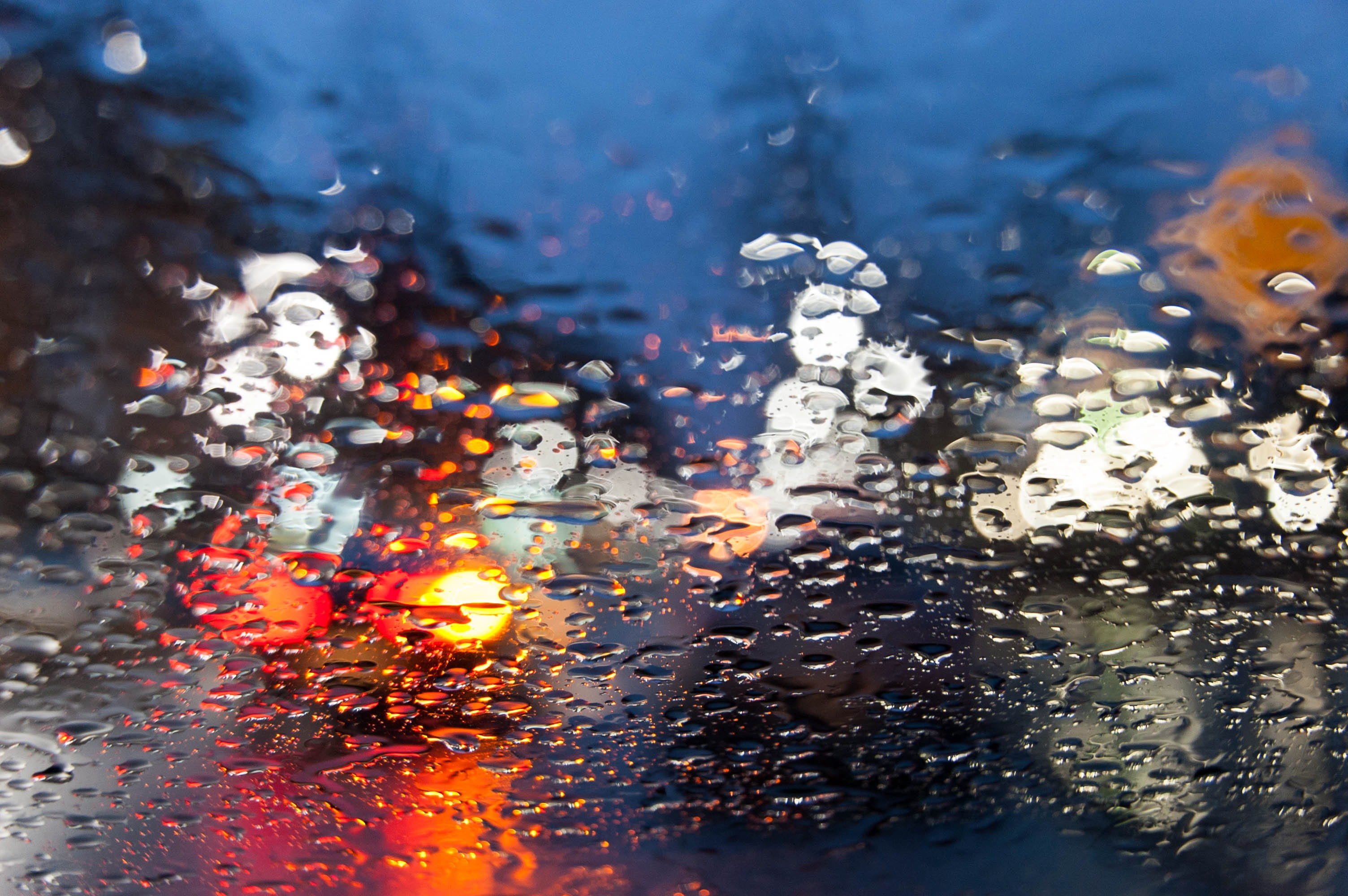 blur, rain drop, city, defocused, glass - material, 2K, soft, window, car, land vehicle, rainy season, road, water, twilight, clear, windshield, within, HD Wallpaper