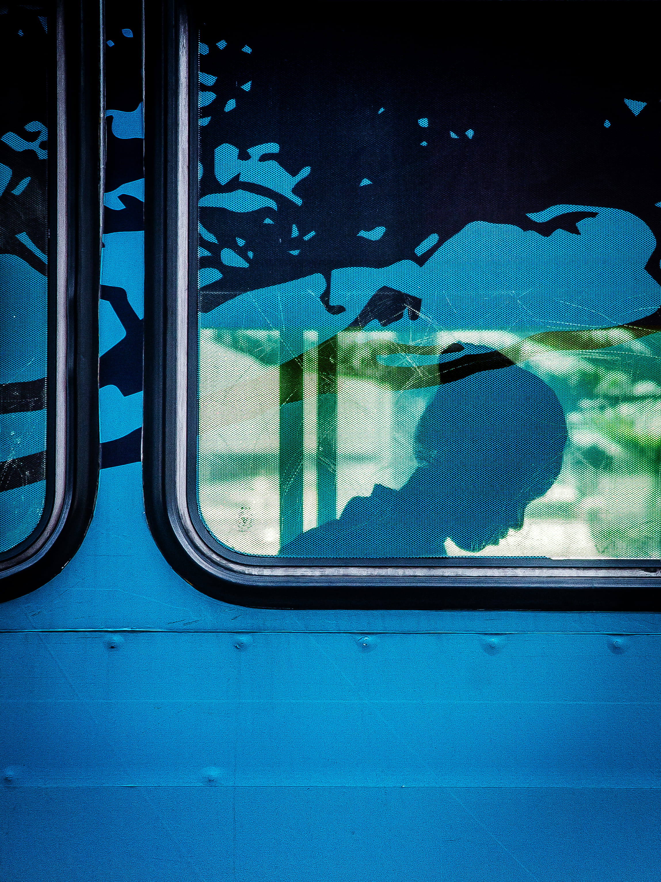 photo, nature, blue, motor vehicle, woman, reflection, public transportation, land vehicle, window, black, outdoors, 2K, glass, framed, mode of Transport, Phone HD Wallpaper