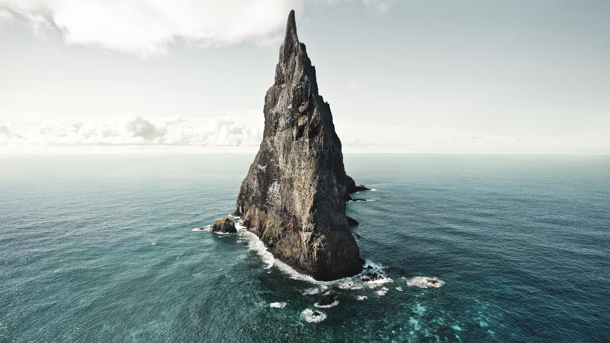 1080P, nature, volcano, scenics - nature, mountains, tranquil scene, cloudy, daytime, outdoors, water, rocks, rock formation, horizon, island, sea, sky, HD Wallpaper