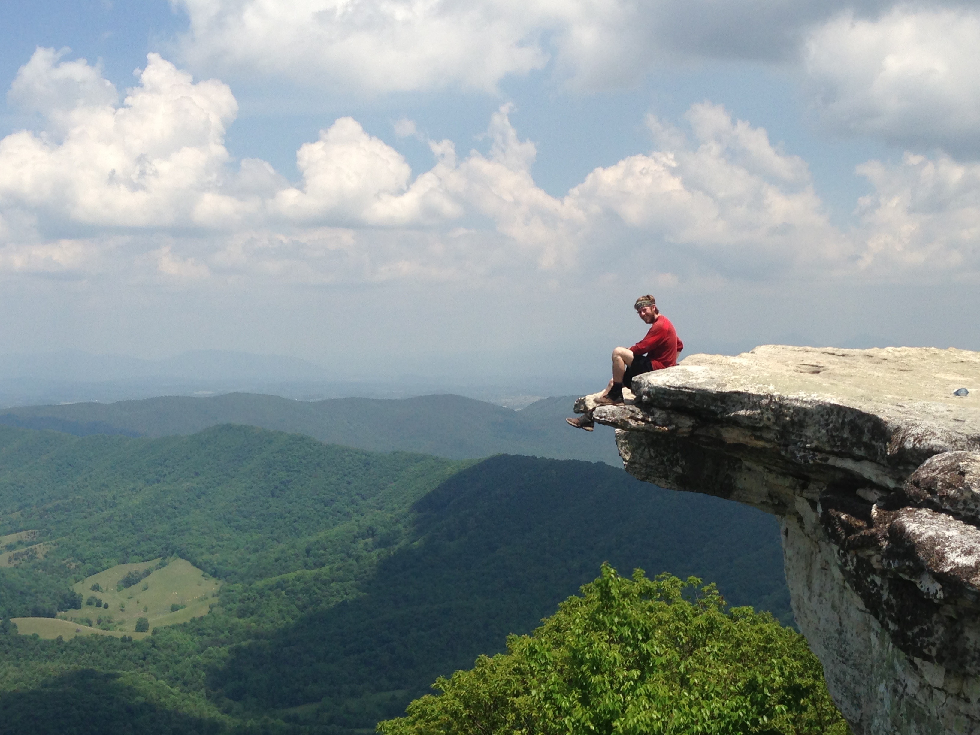 ledge, scenics - nature, real people, hiking, 2K, day, outdoors, cloud - sky, sky, activity, sport, one person, mountain Peak, lifestyles, full length, HD Wallpaper