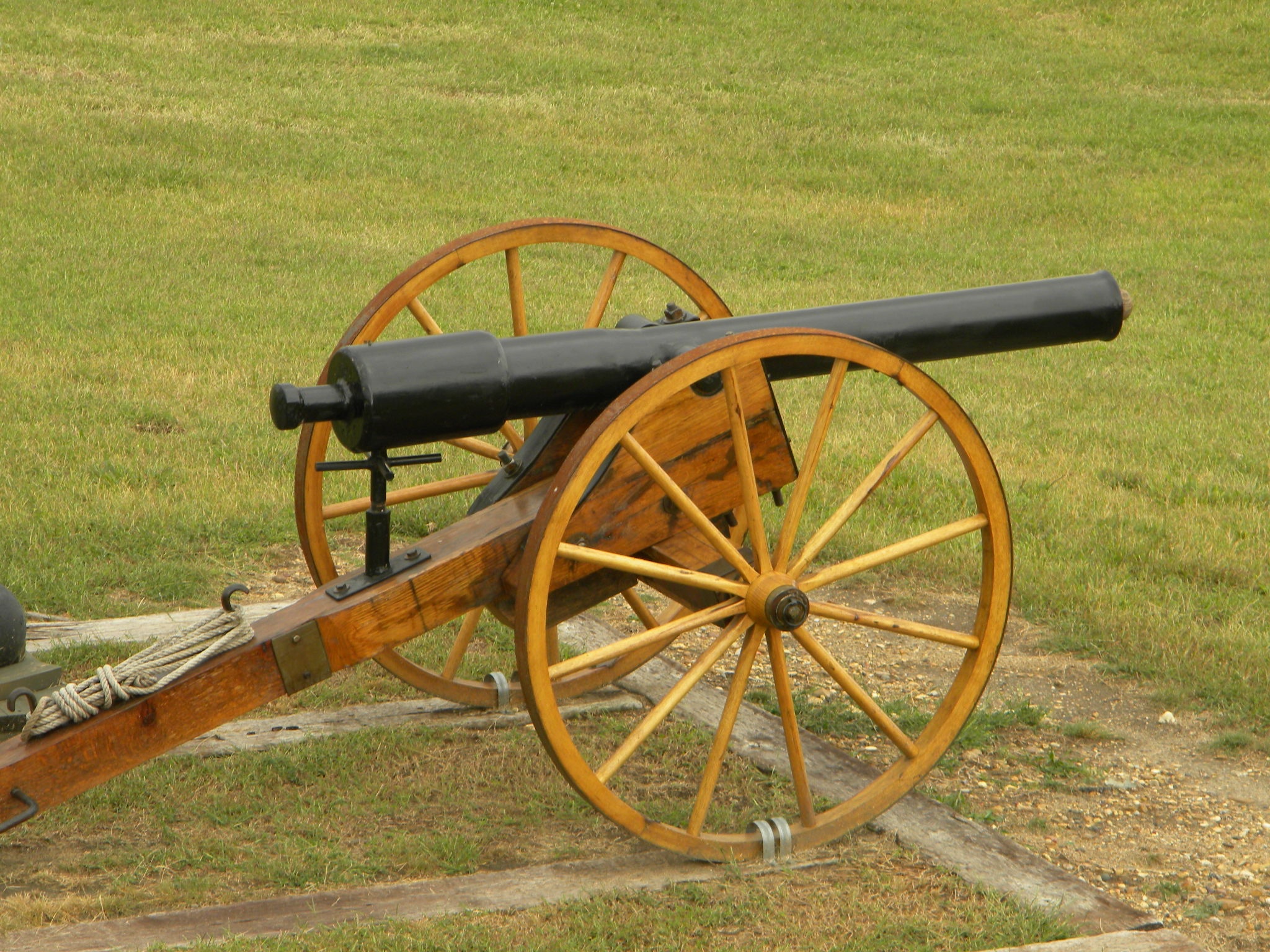 outdoors, union, 1080P, nature, confederate, rebel, cannon, grass, civil war, no people, transportation, the past, military, old, green color, cart, wagon wheel, HD Wallpaper