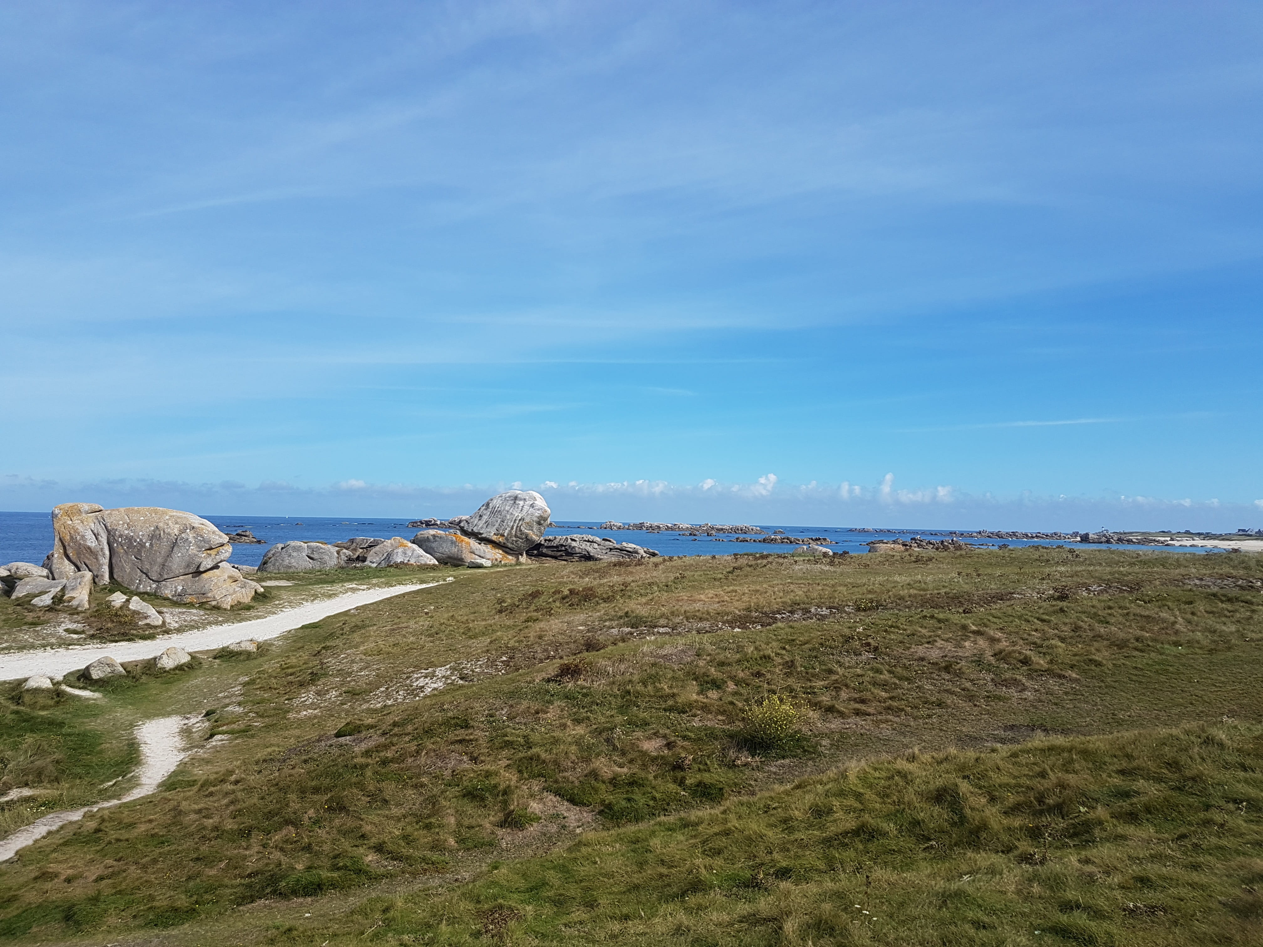 cloud - sky, sky, beauty in nature, 4K, horizon over water, day, horizon, idyllic, nature, sea, tranquil scene, no people, water, blue, coast littoral breton, HD Wallpaper