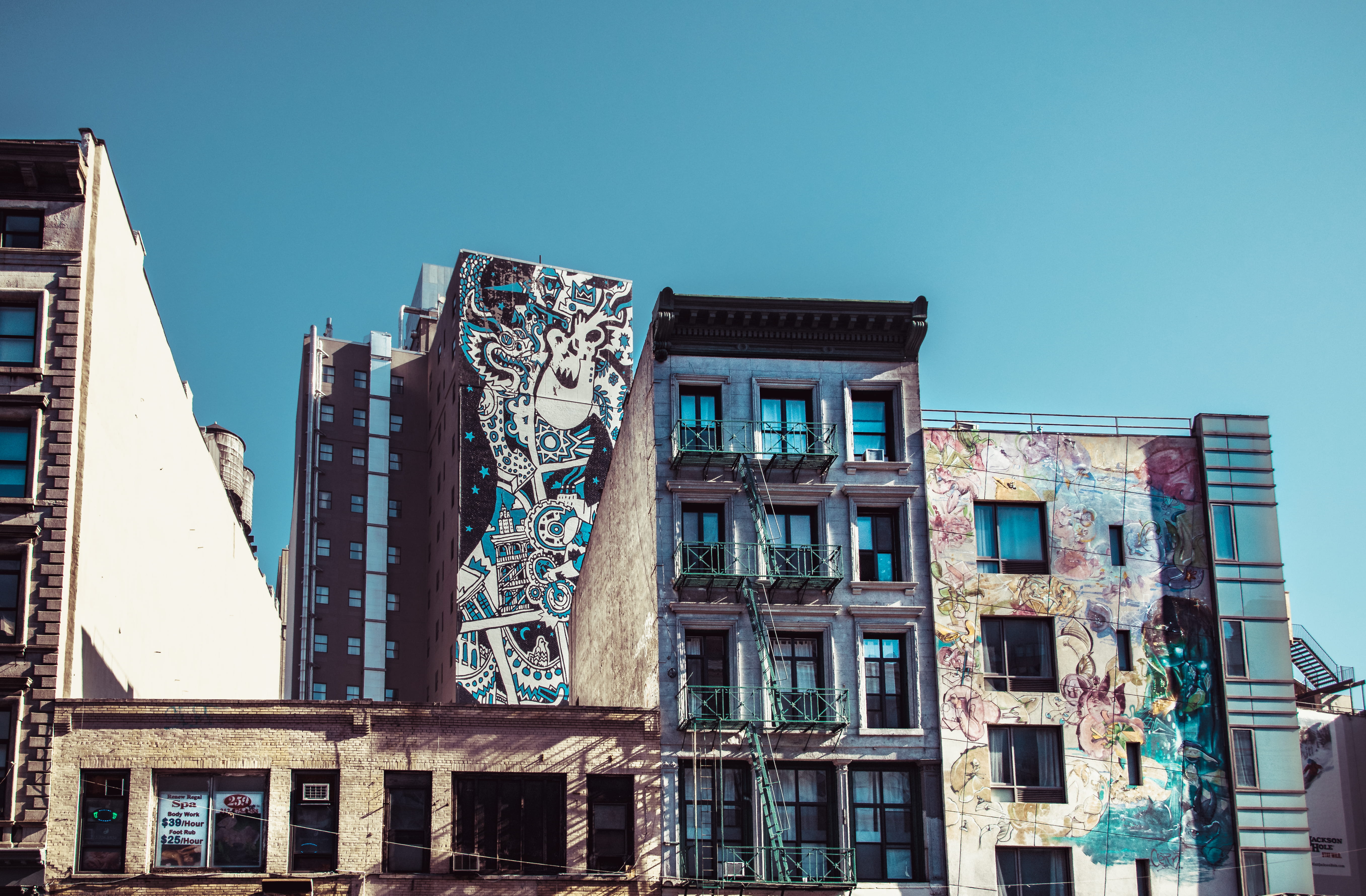 gray, no people, blue, daylight, glass windows, paints, daytime, graffiti, windows, city, brown, landmark, urban, structures, building, modern, walls, outdoors, HD Wallpaper