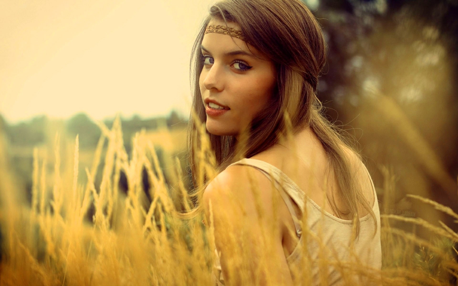 cereal plant, freedom, beautiful people, 1080P, adult, long hair, agriculture, fashion, young adult, portrait, women brunette field head band, hair, one person, HD Wallpaper