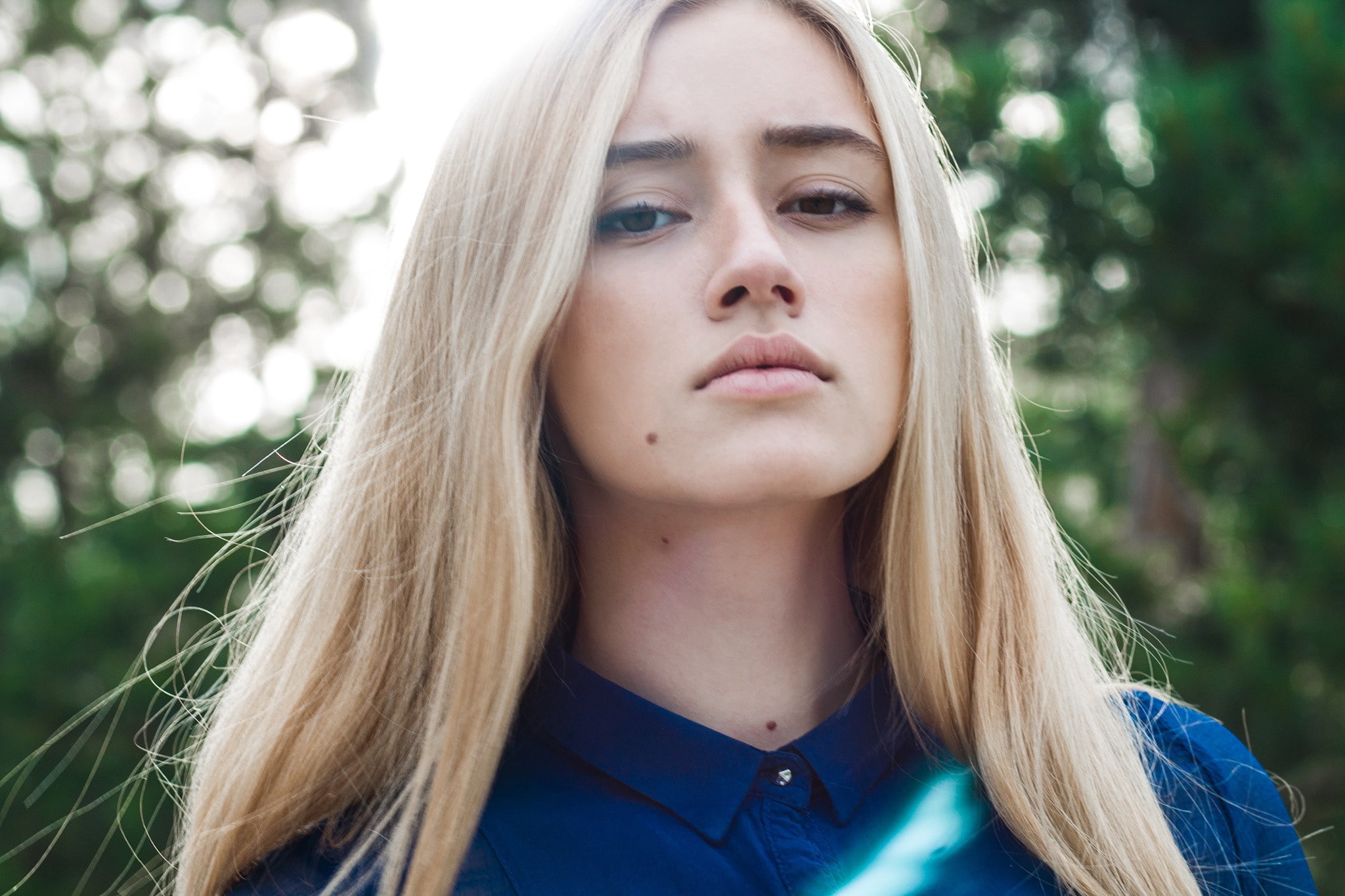 day, headshot, lifestyles, moles, women, real people, contemplation, portrait, beauty, blond hair, hair, front view, blonde, focus on foreground, one person, HD Wallpaper
