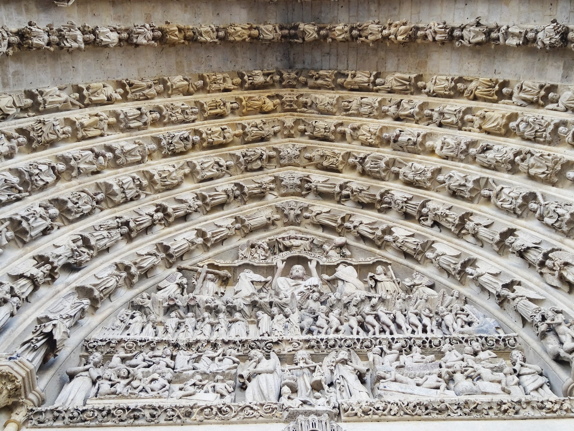 no people, building, arc, ornate, art and craft, prayer, saint, spirituality, romanesque art, the past, old church, architecture, ribs, male likeness, old building, HD Wallpaper