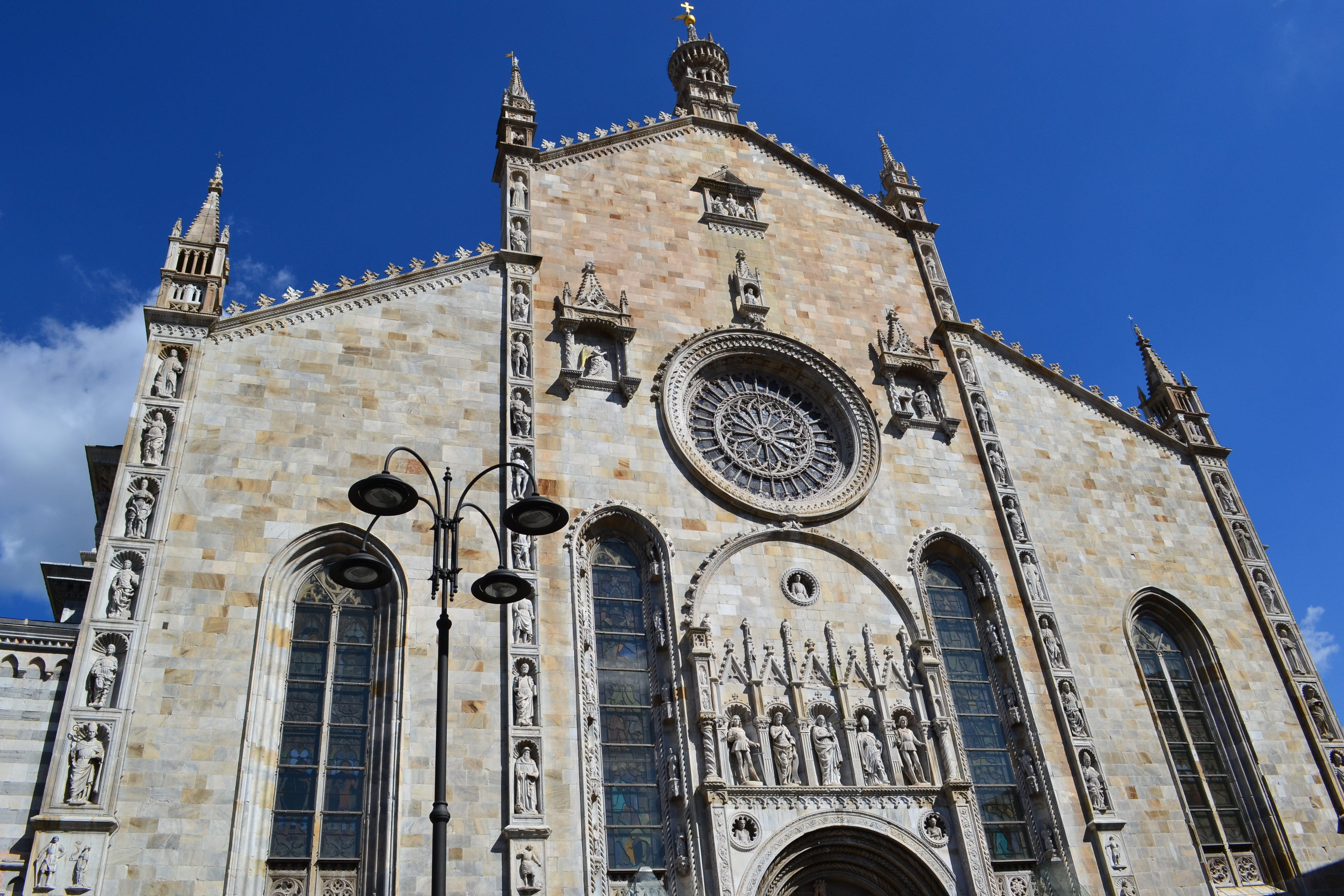 milano, old, architecture, history, antiquity, italian, italy, the past, low angle view, travel destinations, design, building exterior, 4K, spirituality, HD Wallpaper