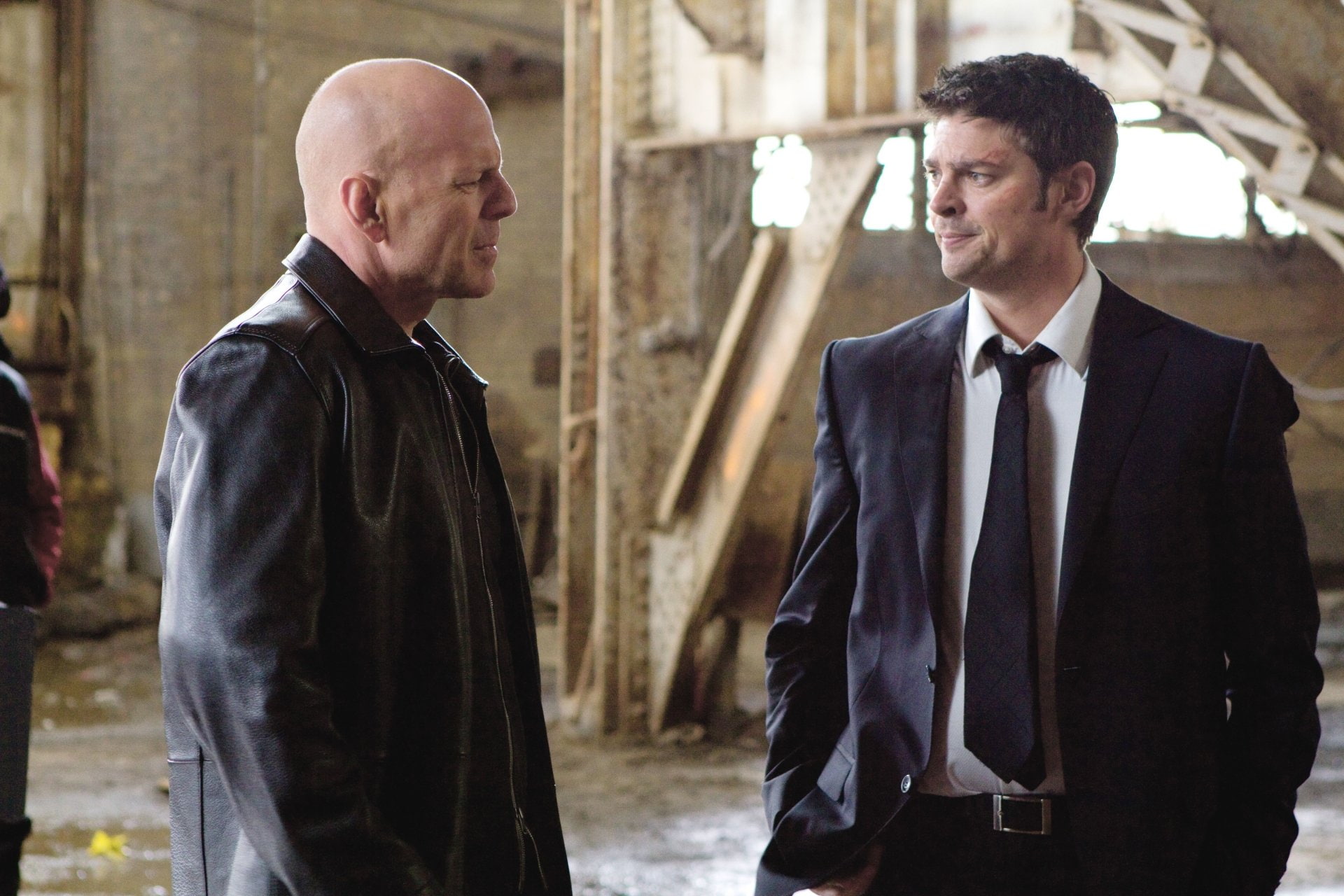 Frank Moses, 1080P, William Cooper, Movie, Bruce Willis, RED, Karl Urban, HD Wallpaper