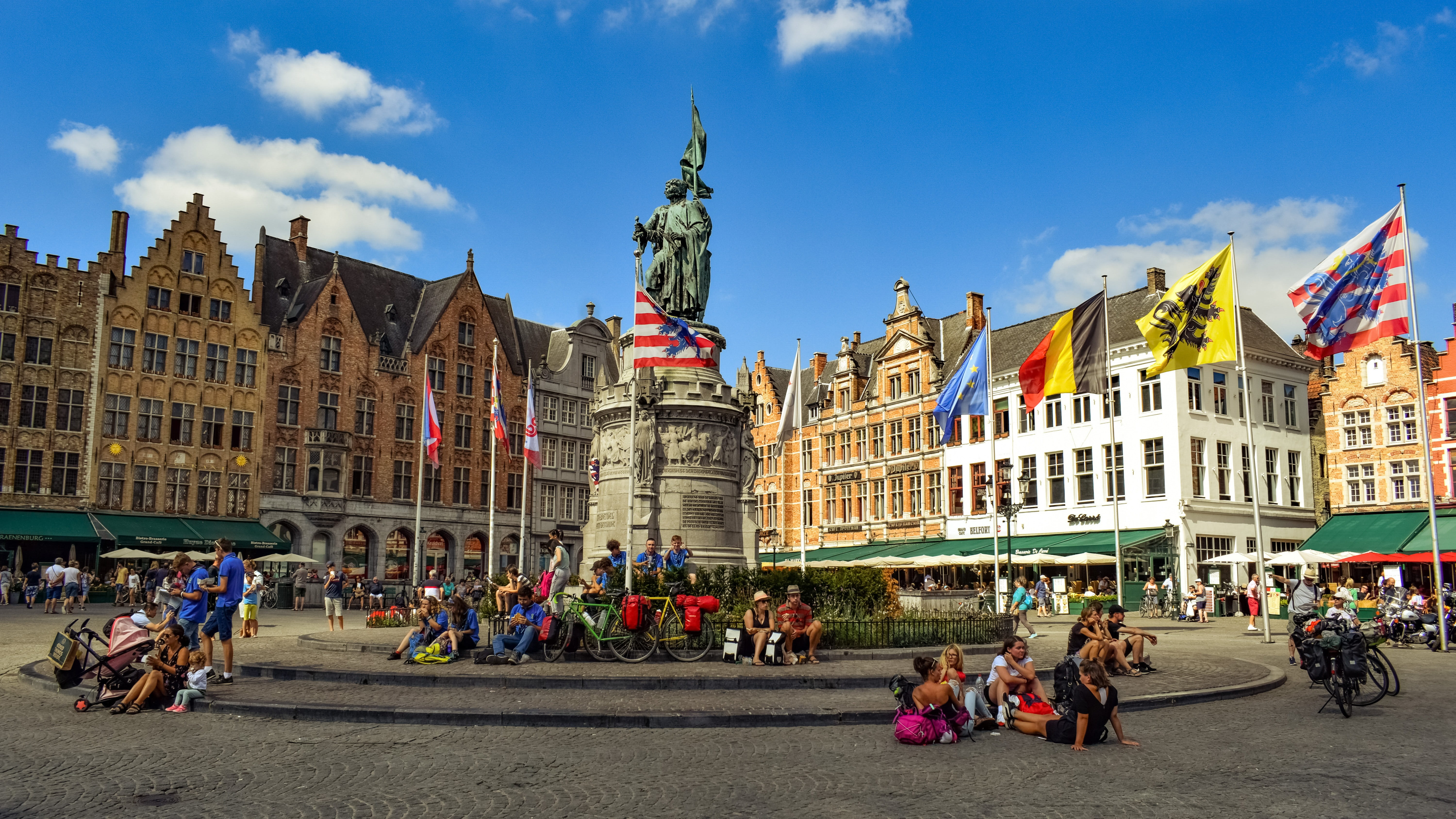 tourism, travel, buildings, government, nature, brugge, belgium, large group of people, sightseeing, transportation, outdoors, building, architecture, travel destinations, HD Wallpaper