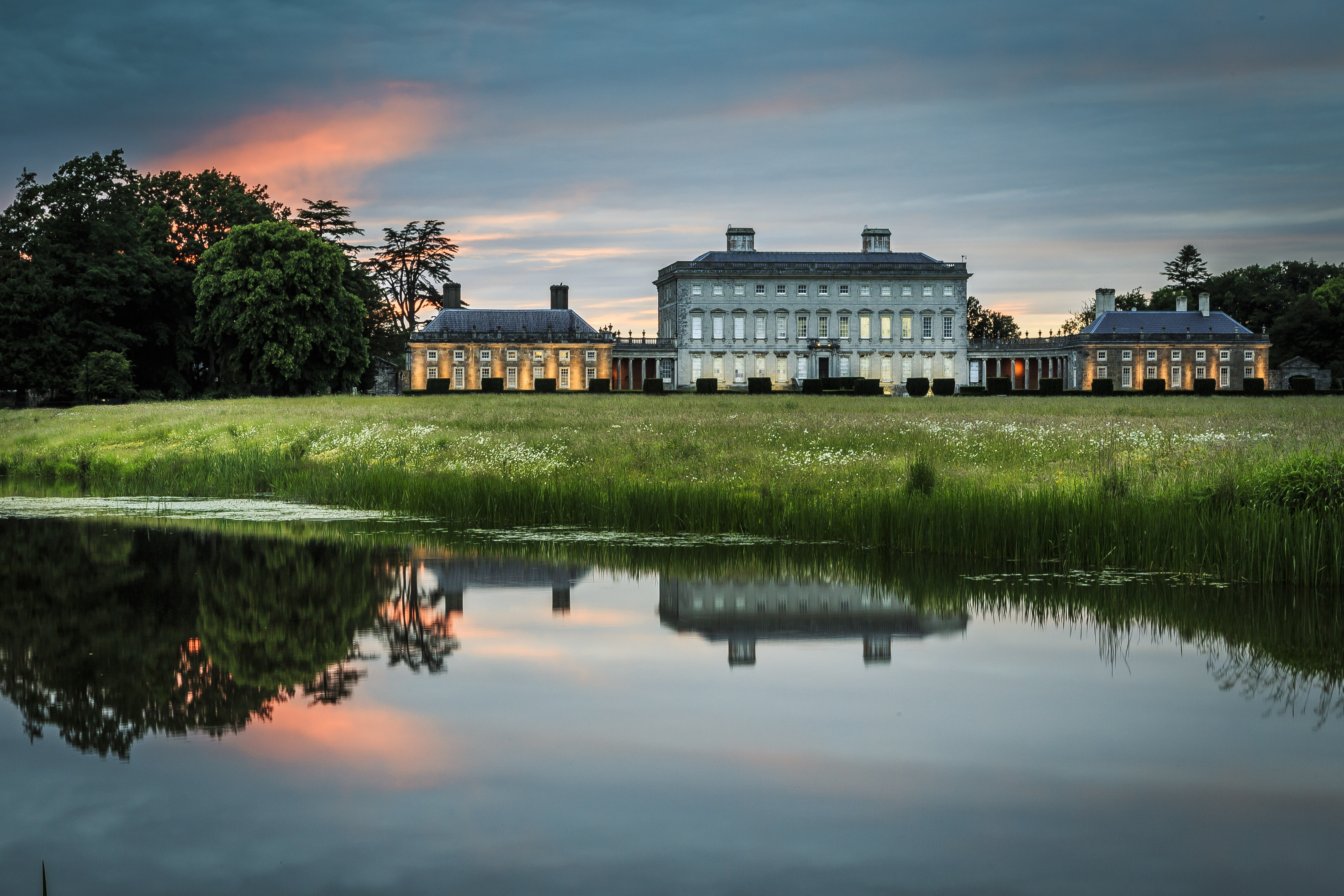 built Structure, building Exterior, nature, cultures, waterfront, the past, city, blue, grass, pond, river, architecture, tourism, manor, urban Scene, store, HD Wallpaper