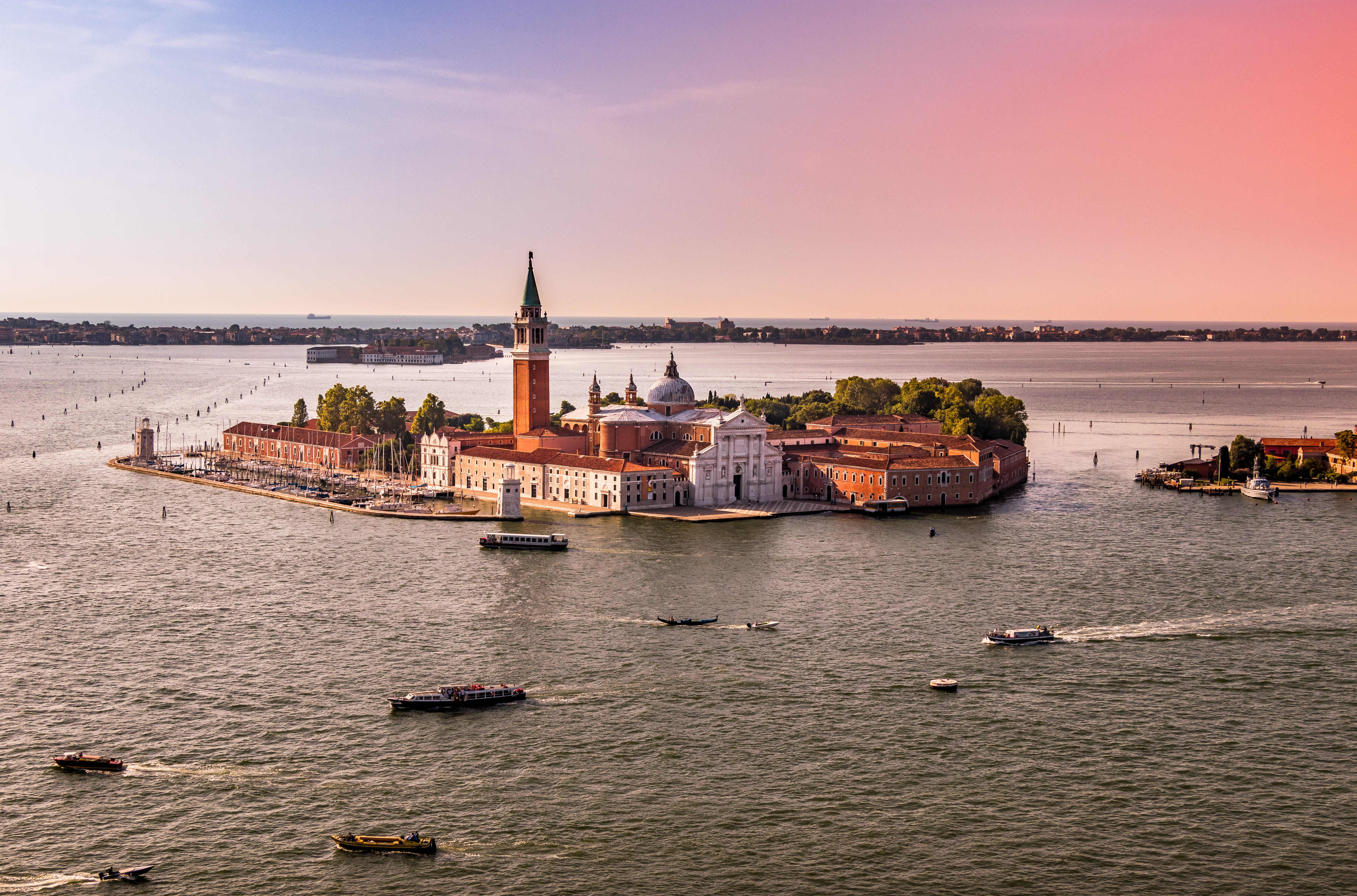 sea, nautical Vessel, scenics, view, old, venice, europe, travel, amazing, horizon line, tourism, urban Skyline, water, tourist, ship, sky, photography, HD Wallpaper
