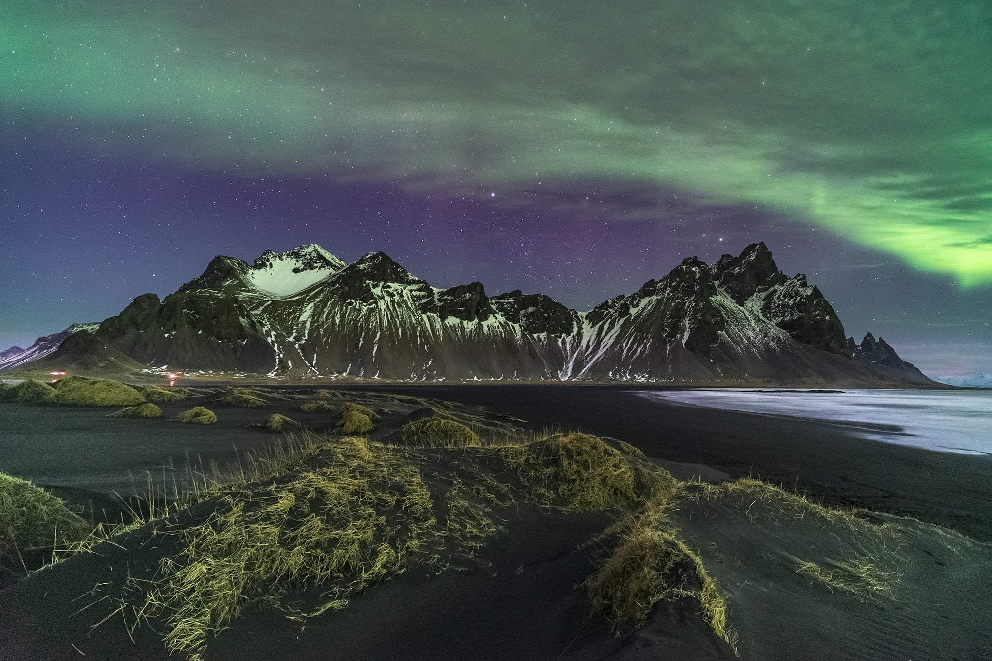 mountaing, night  sky, green, snow, 1080P, Stellar, stars, aurora borealis, covered, mountain, sand dunes, scenics, borealis, Iceland, beach, nature, mountains, HD Wallpaper