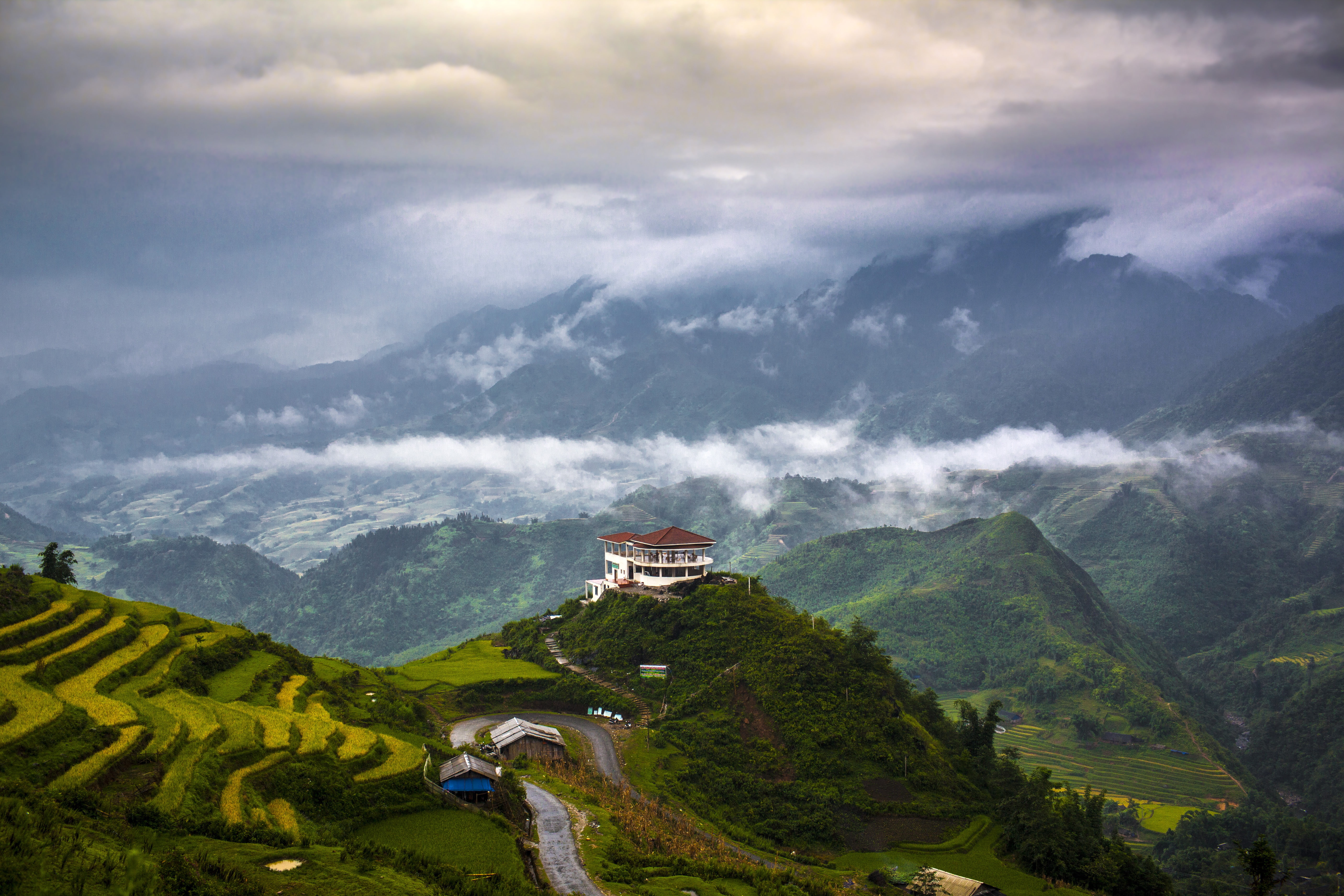 outdoors, travel destinations, mountains, sky, built structure, mountain peak, house, building, beauty in nature, landscape, land, house in the mountains, HD Wallpaper
