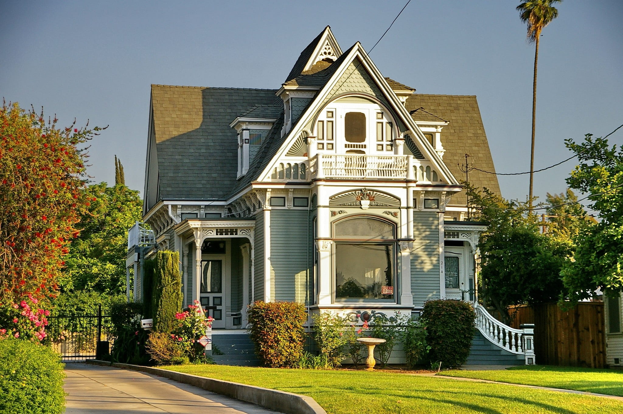 house, residential district, lawn, california, luxury, built structure, no people, outdoors, gray, socal, building, residential building, victorian style, HD Wallpaper