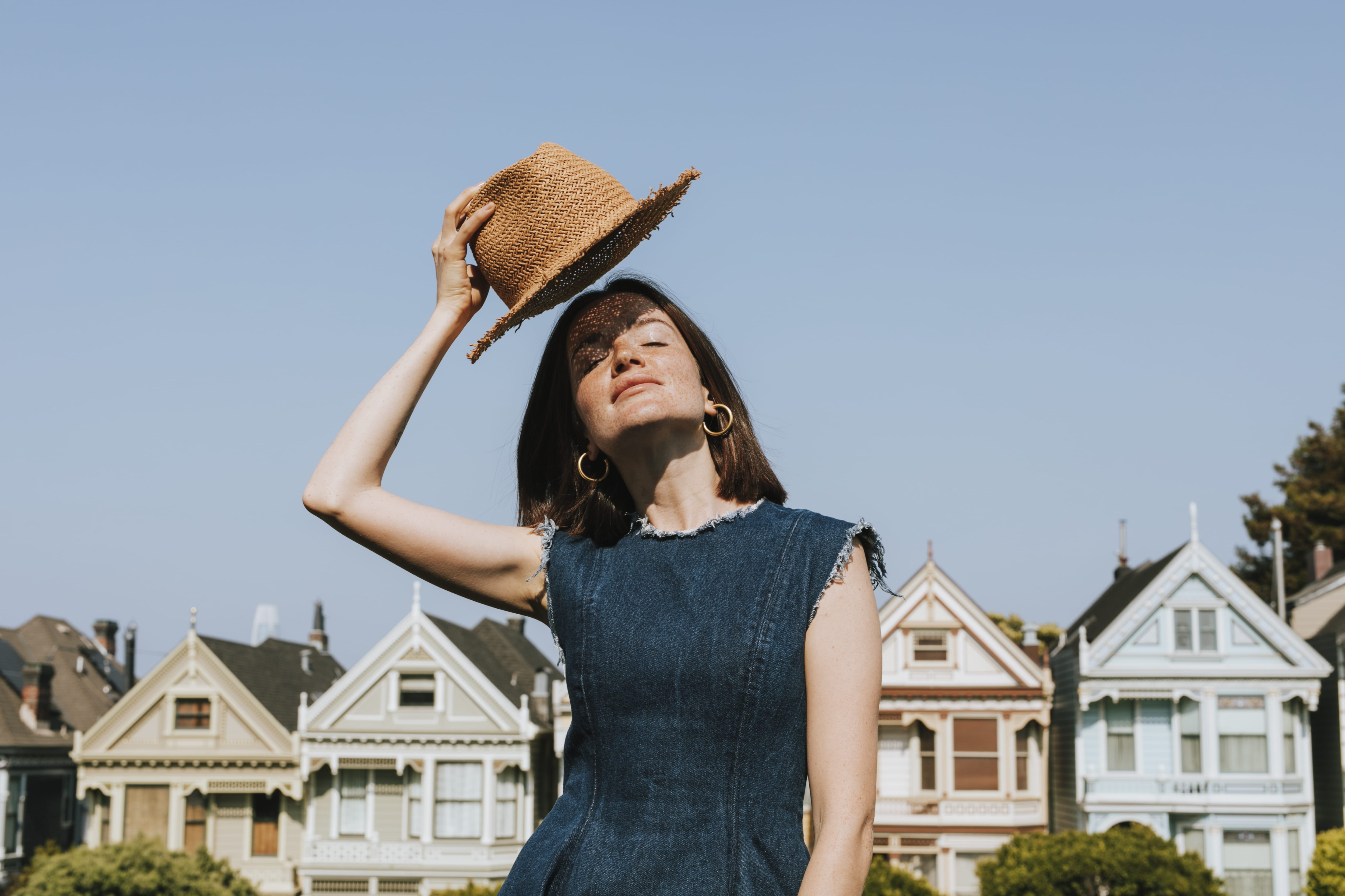 house, female, women, nature, home, front view, portrait, one person, day, urban, fashion, hat, happiness, sunlight, standing, smiling, built structure, HD Wallpaper