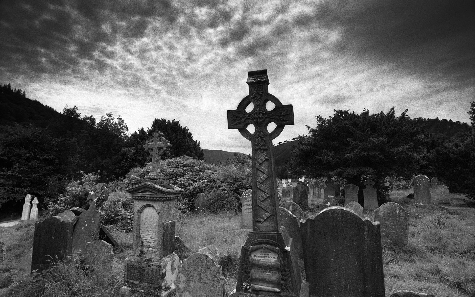 1080P, scanner, nikon, tombstone, ireland, nikoncoolscanived, scan, blackandwhite, glendalough, dublin, sky, photography, landscape, wicklow, grainy, monastery, HD Wallpaper