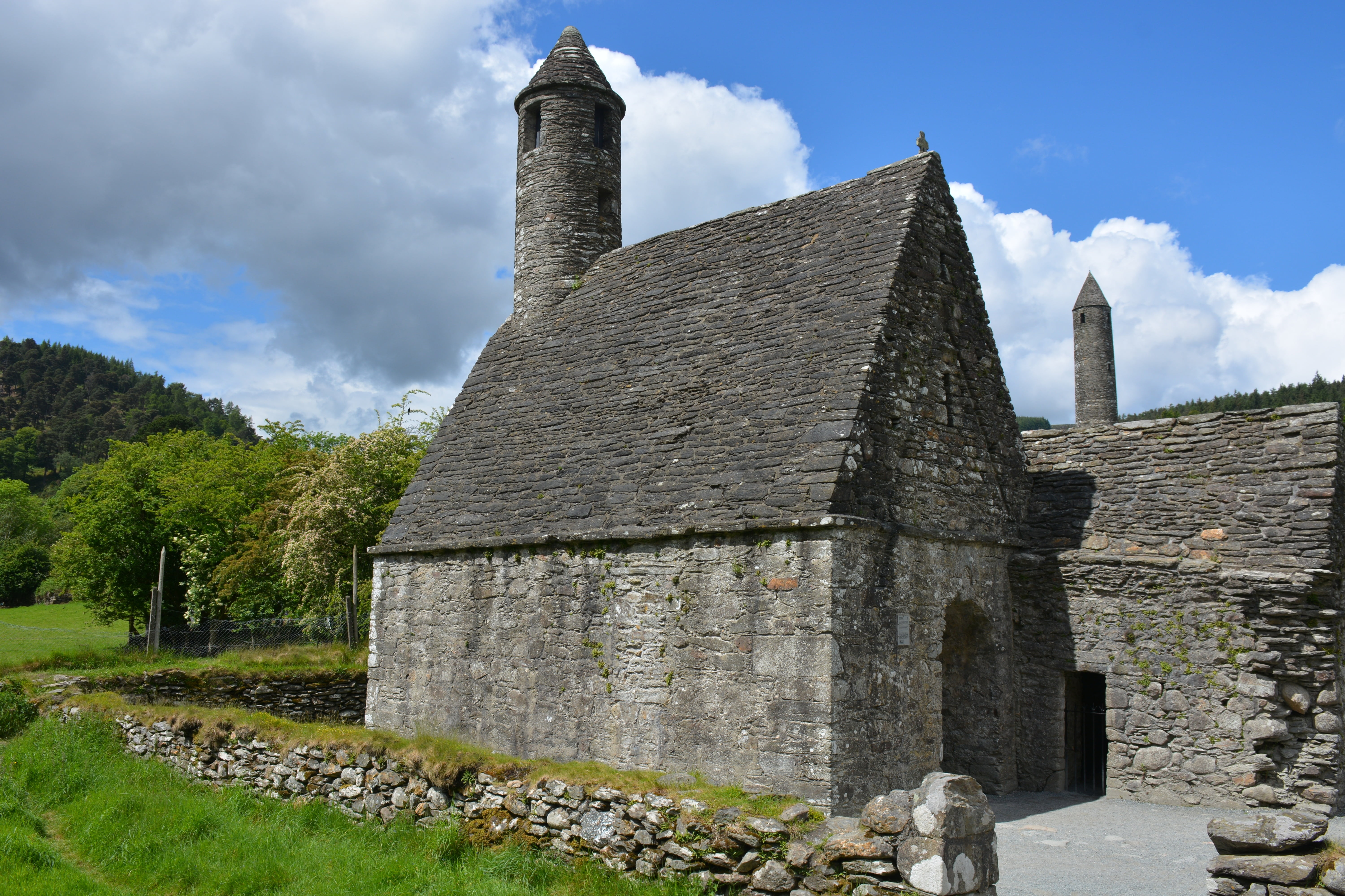 church, travel destinations, day, building exterior, nature, sky, old ruin, ireland, ancient civilization, built structure, architecture, building, middle ages, HD Wallpaper