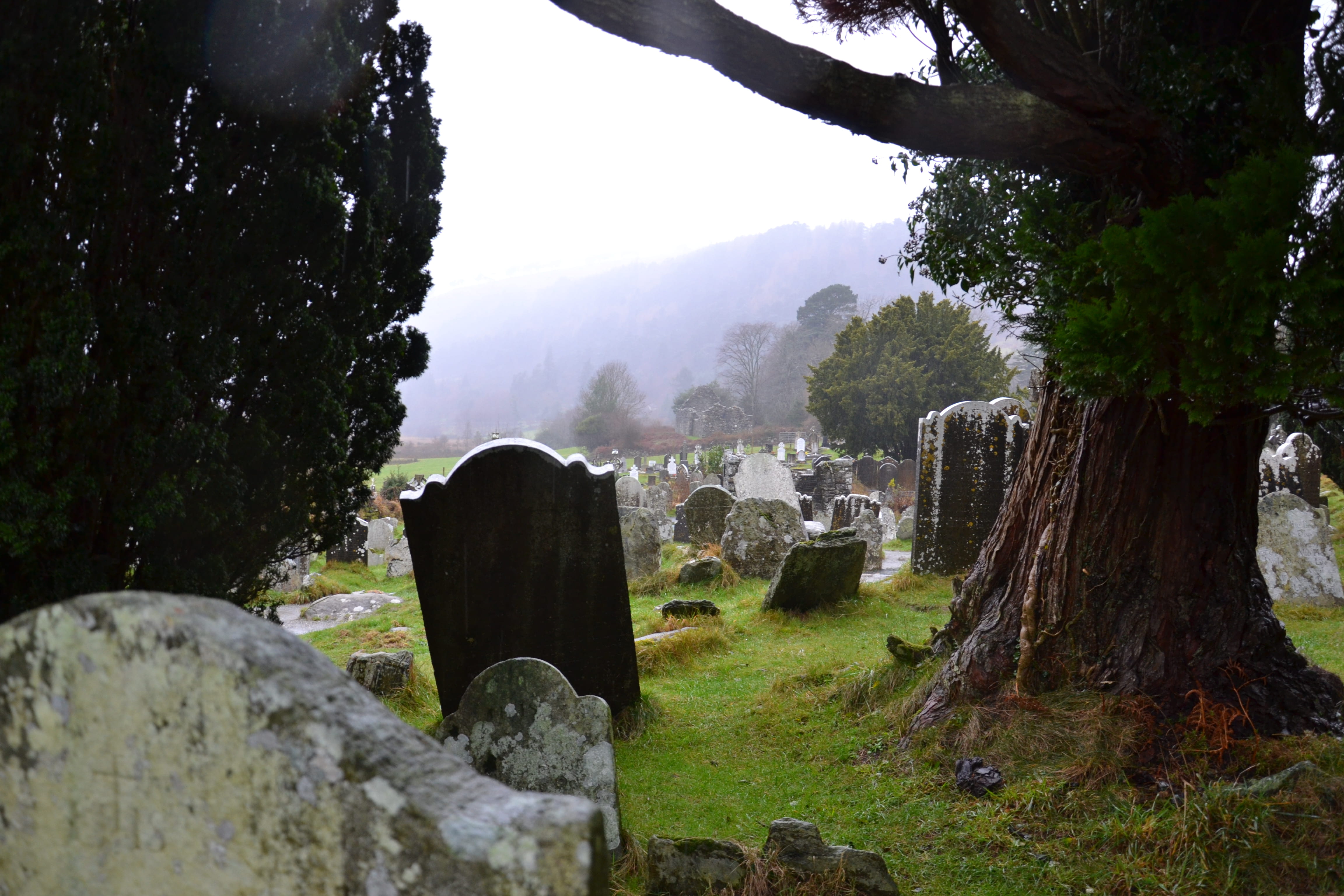architecture, cloud, sky, day, tranquil scene, built structure, rain, tranquility, ancient, tombstone, 4K, grave, the past, glendalough, solid, nature, HD Wallpaper