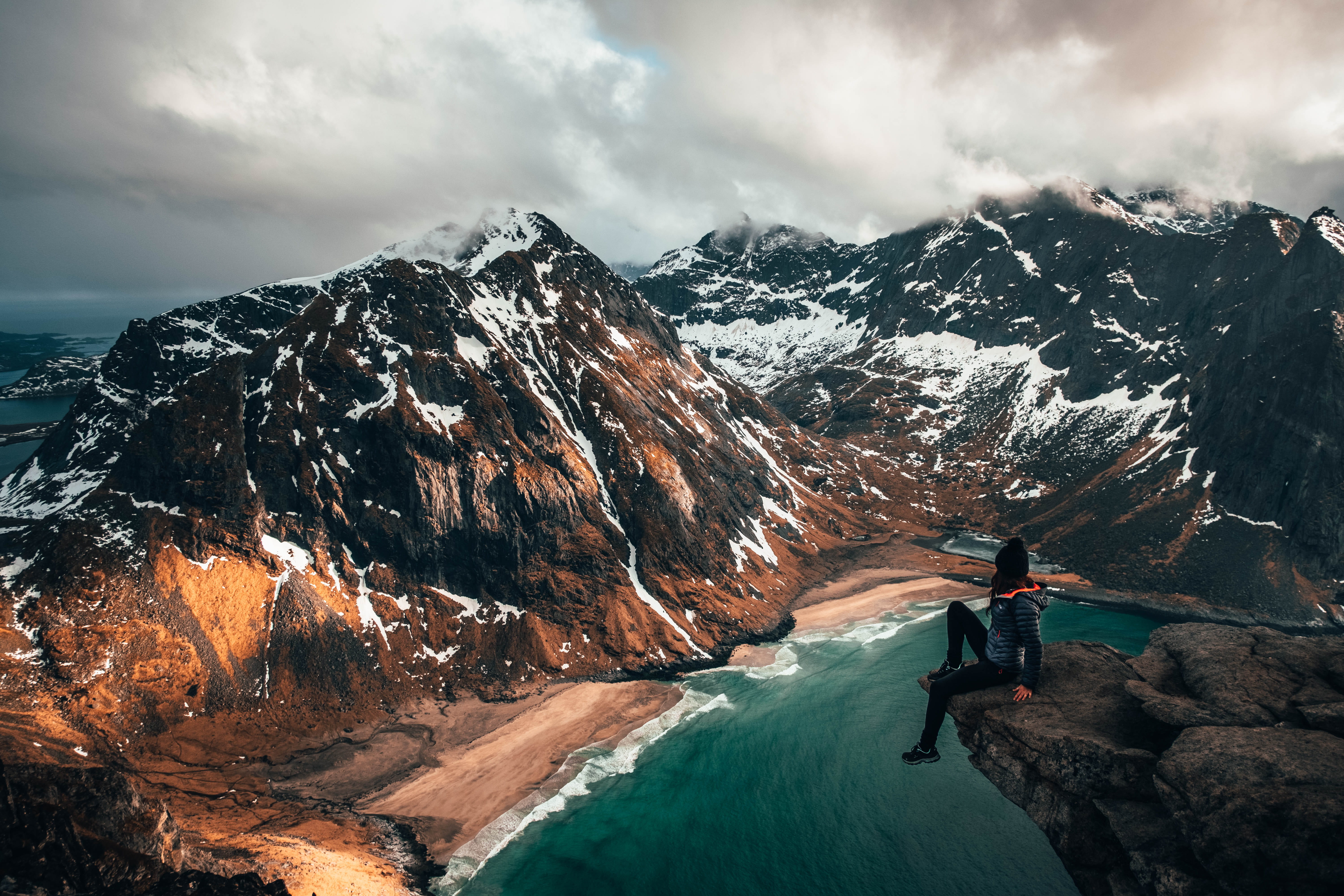 shadow, snow, people, cloudy, adventurou, top, xpro2, woman, sport, lifestyles, summer, spring, travel, women, lake, cloud - Sky, sky, adventure, walking, HD Wallpaper