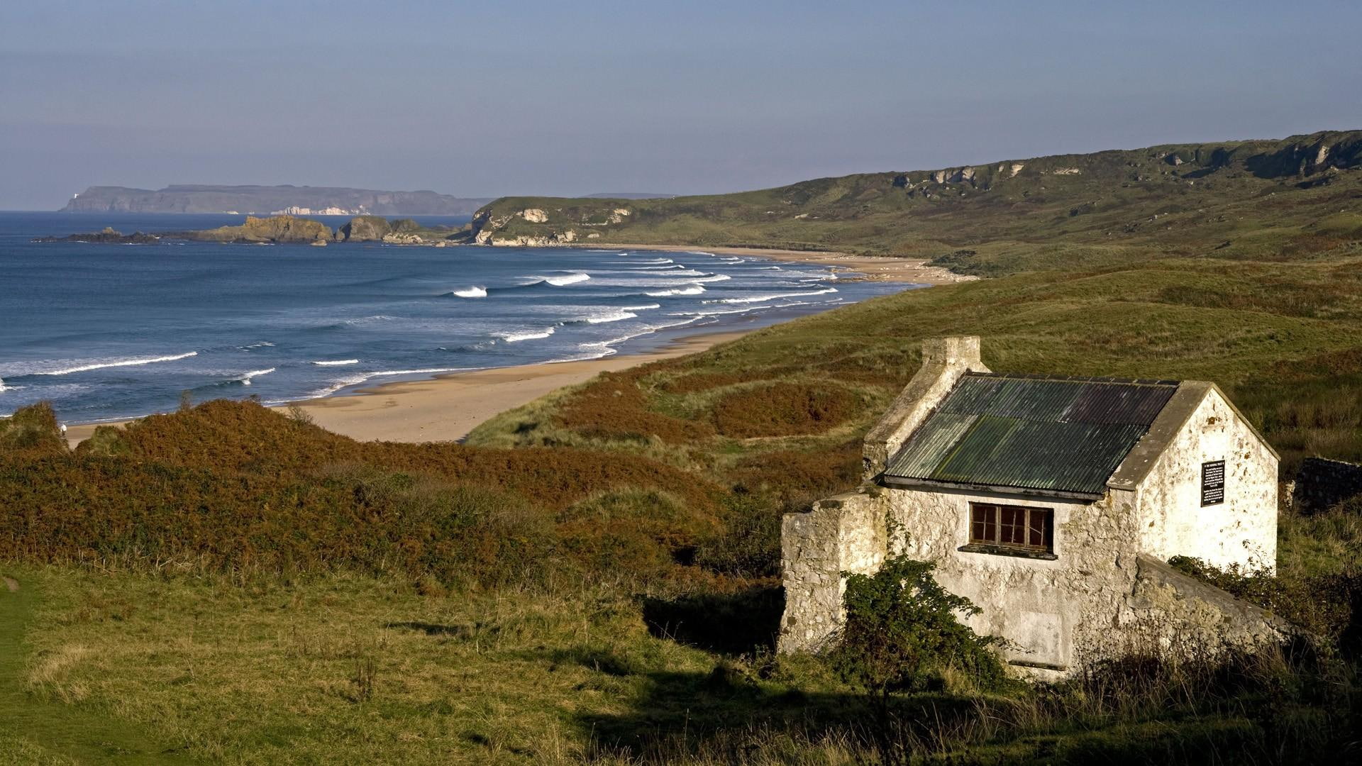 stone, waves, beach, white, house, lone, nature and landscapes, bay, beautiful, irel, 1080P, cottage, HD Wallpaper