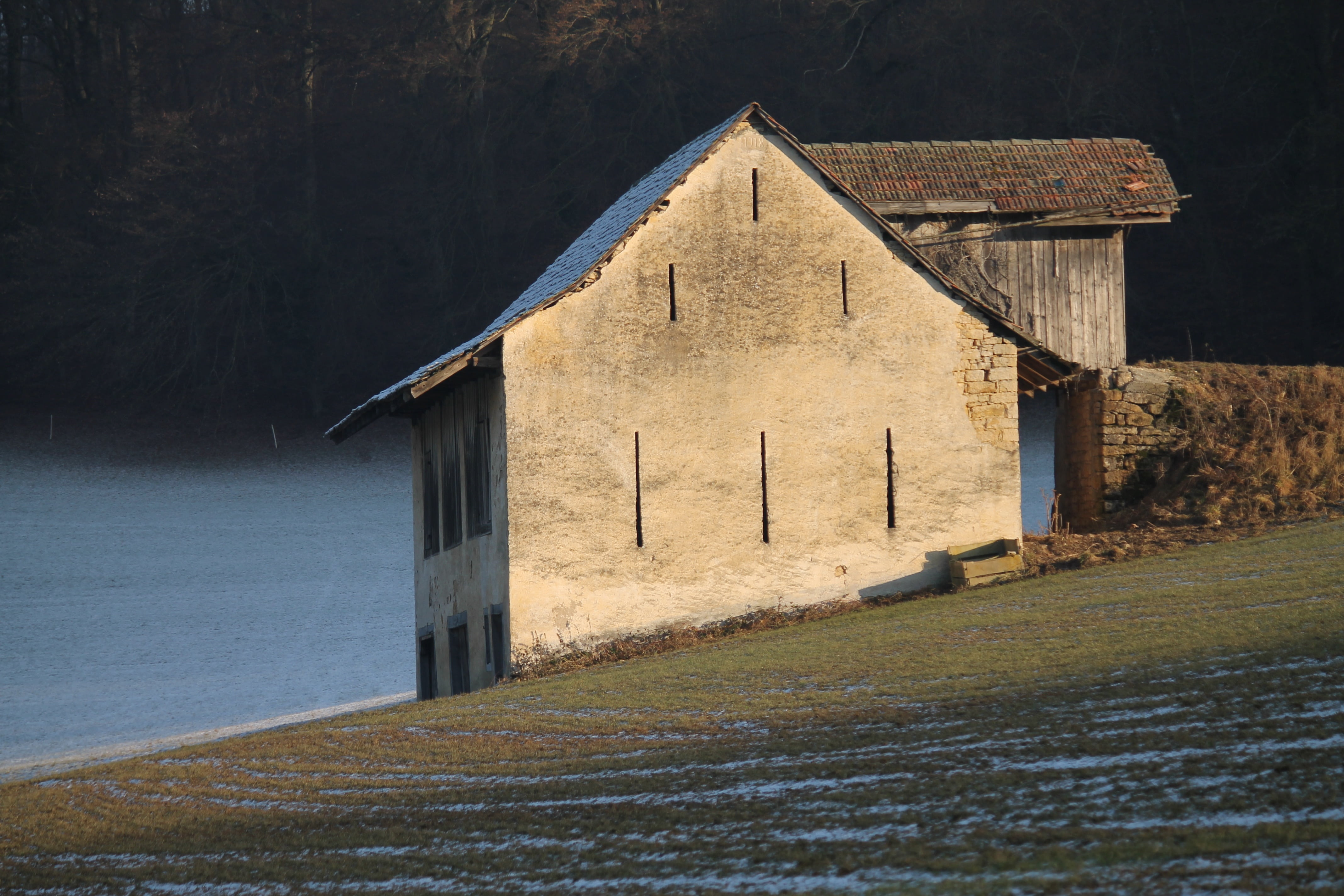 field, architecture, beach, water, outdoors, alone, old building, beauty in nature, plant, nature, lonely, built structure, house, day, home, scenics - nature, HD Wallpaper