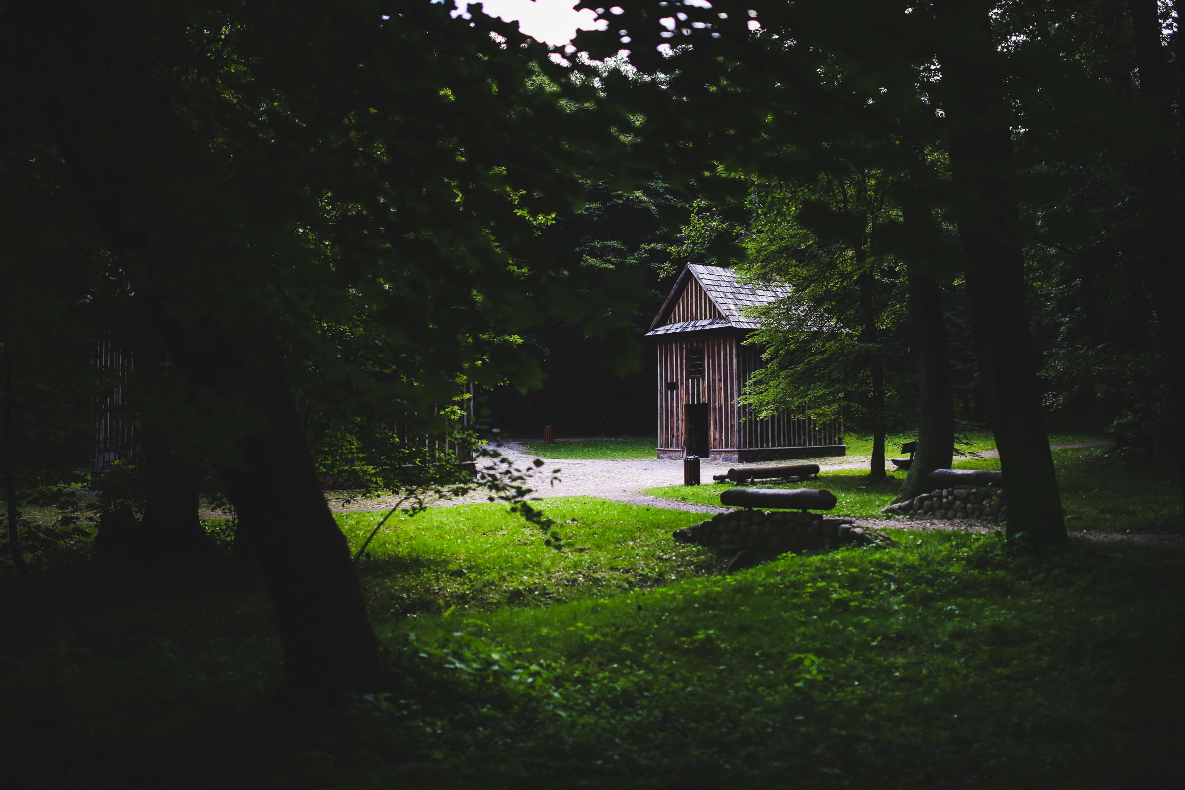 building, tranquility, belief, day, alone, green, fence, outdoors, forest, wooden, plant, park, trees, church, growth, no people, woods, building exterior, HD Wallpaper
