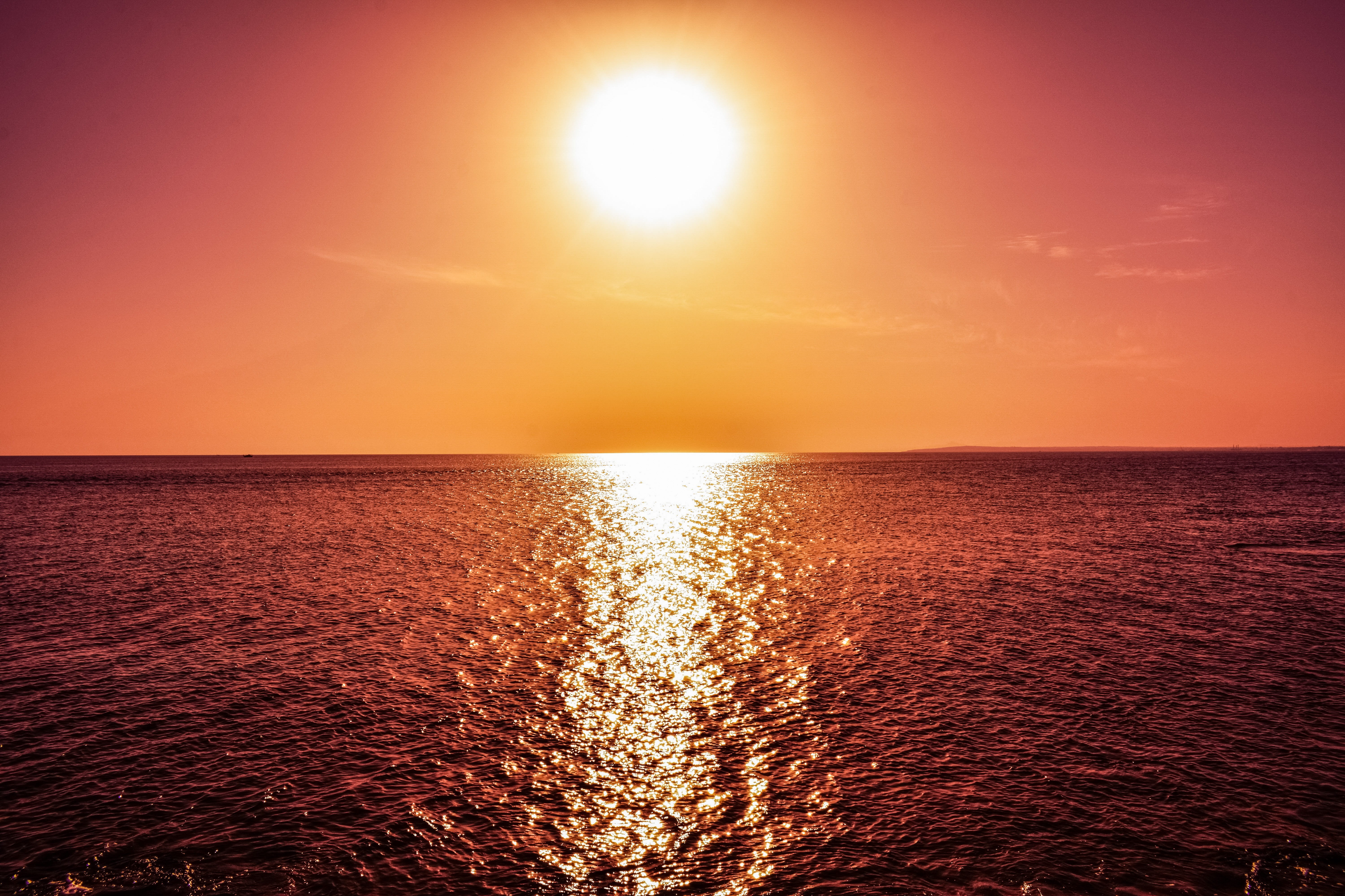 horizon over water, no people, sunset, sun, outdoors, colors, dusk, scenics - nature, idyllic, luxury, 5K, water, sunlight, nature, sunshine, horizon, HD Wallpaper