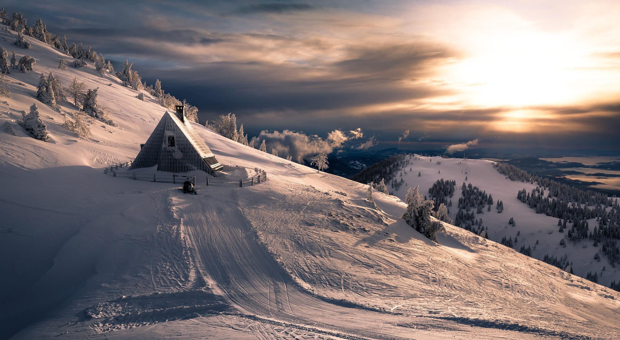 mountains, landscape, 1080P, snow caps, nature, sunset, pine trees, trees, cabin, winter, HD Wallpaper