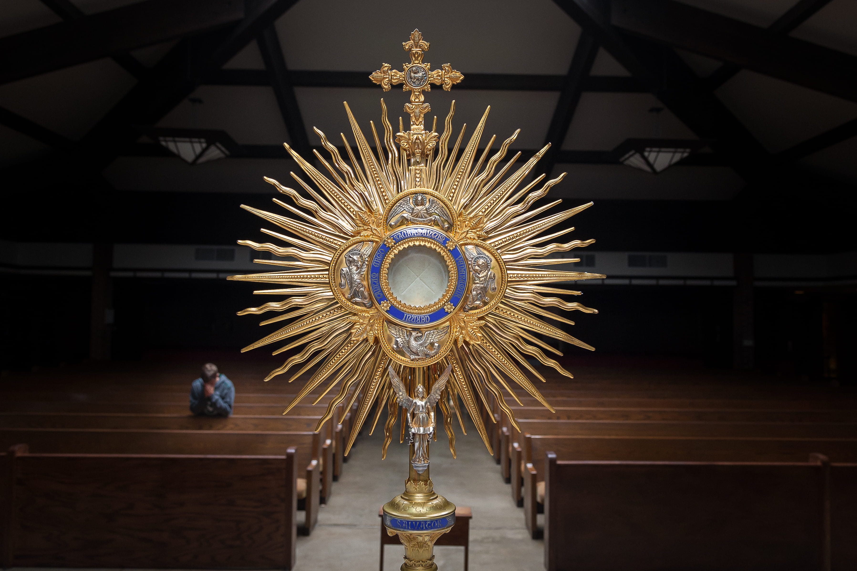 religion, architecture, top, religou, decoration, creativity, place of worship, 2K, table, colored, hanging, wooden, luxury, prayer, decor, brown, lighting equipment, HD Wallpaper