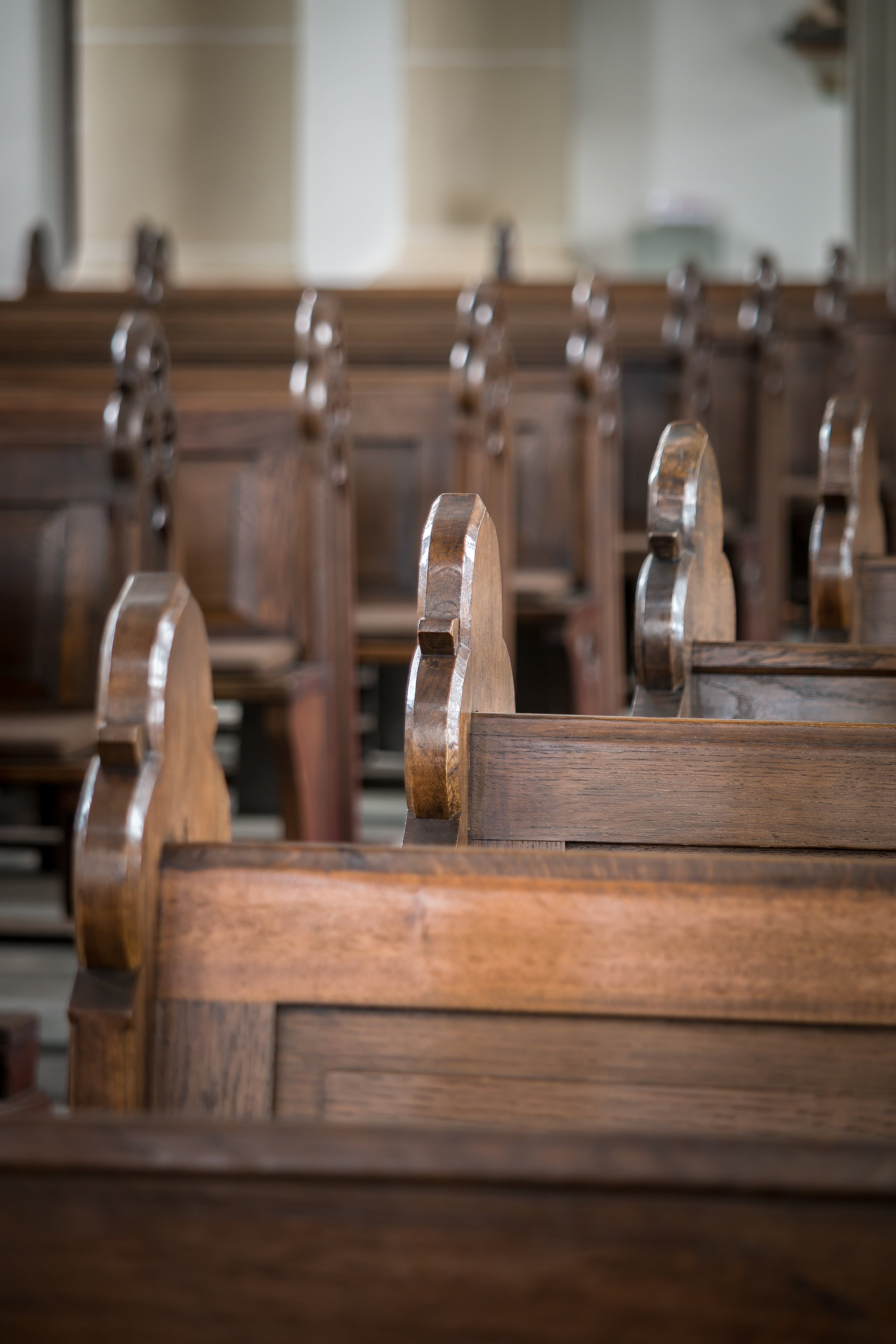 table, chairs, kitchen, business, order, wooden, indoor, close-up, brewery, large group of objects, bank, brown, church, sit, domestic room, christian, Phone HD Wallpaper