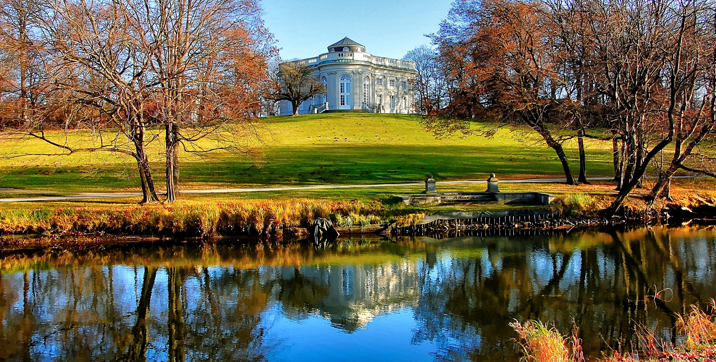 nature, building, meadow, castle richmond, day, lower saxony, beauty in nature, plant, outdoors, water, landscape, lake, bank, park, architecture, view, HD Wallpaper