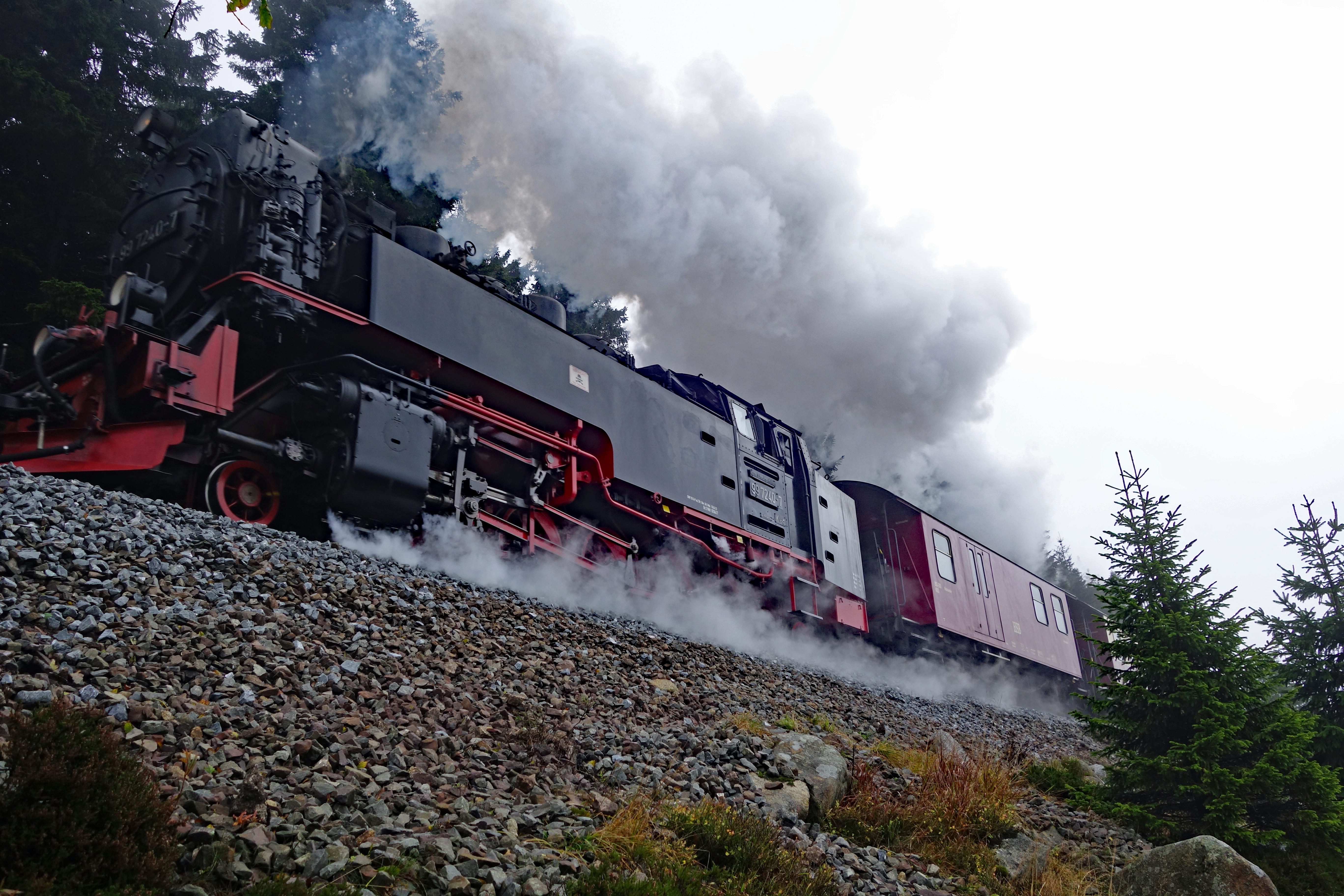 rail transportation, motion, sky, pollution, outdoors, day, 5K, steam train, transport system, air pollution, steam locomotive, smoke, no people, railroad track, HD Wallpaper