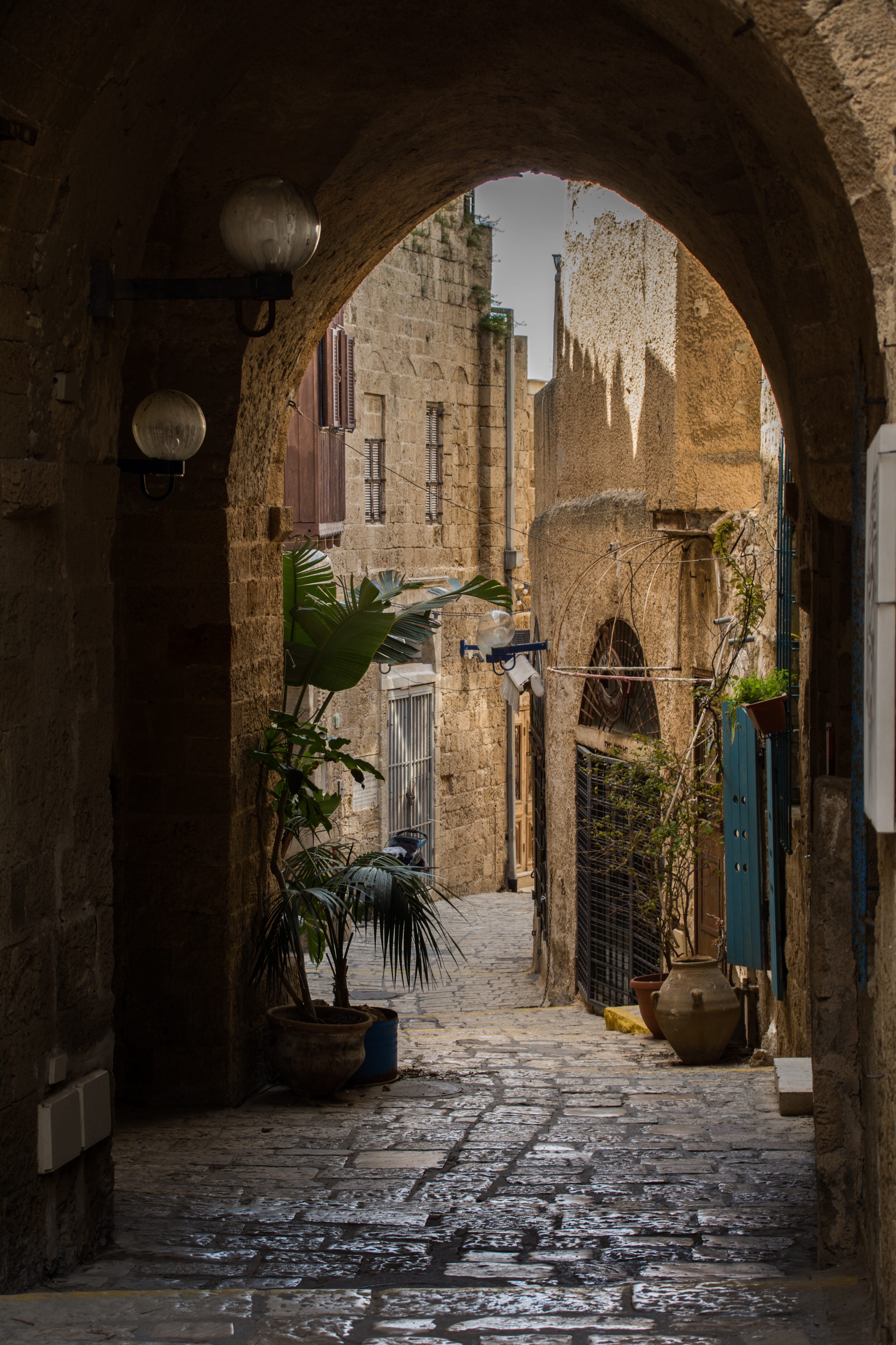 empty, historically, downtown, built structure, nature, building exterior, alley, the way forward, wall, no people, road, places of interest, jaffa, arch, Phone HD Wallpaper