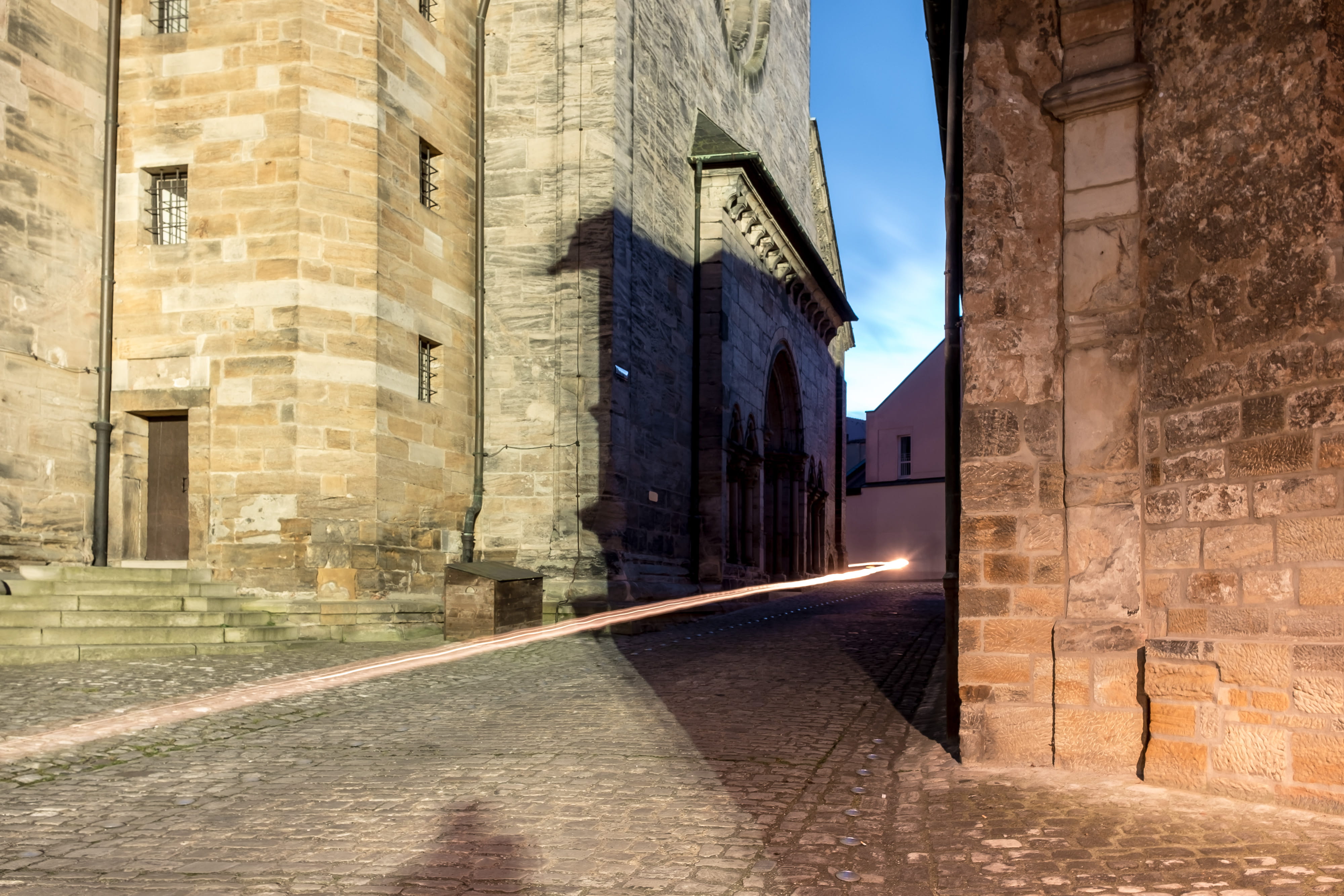 bavaria, direction, sunlight, tower, bamberg, town, twilight, dom, house, streets, blue, building exterior, the past, outdoors, 4K, castle, religion, sky, HD Wallpaper