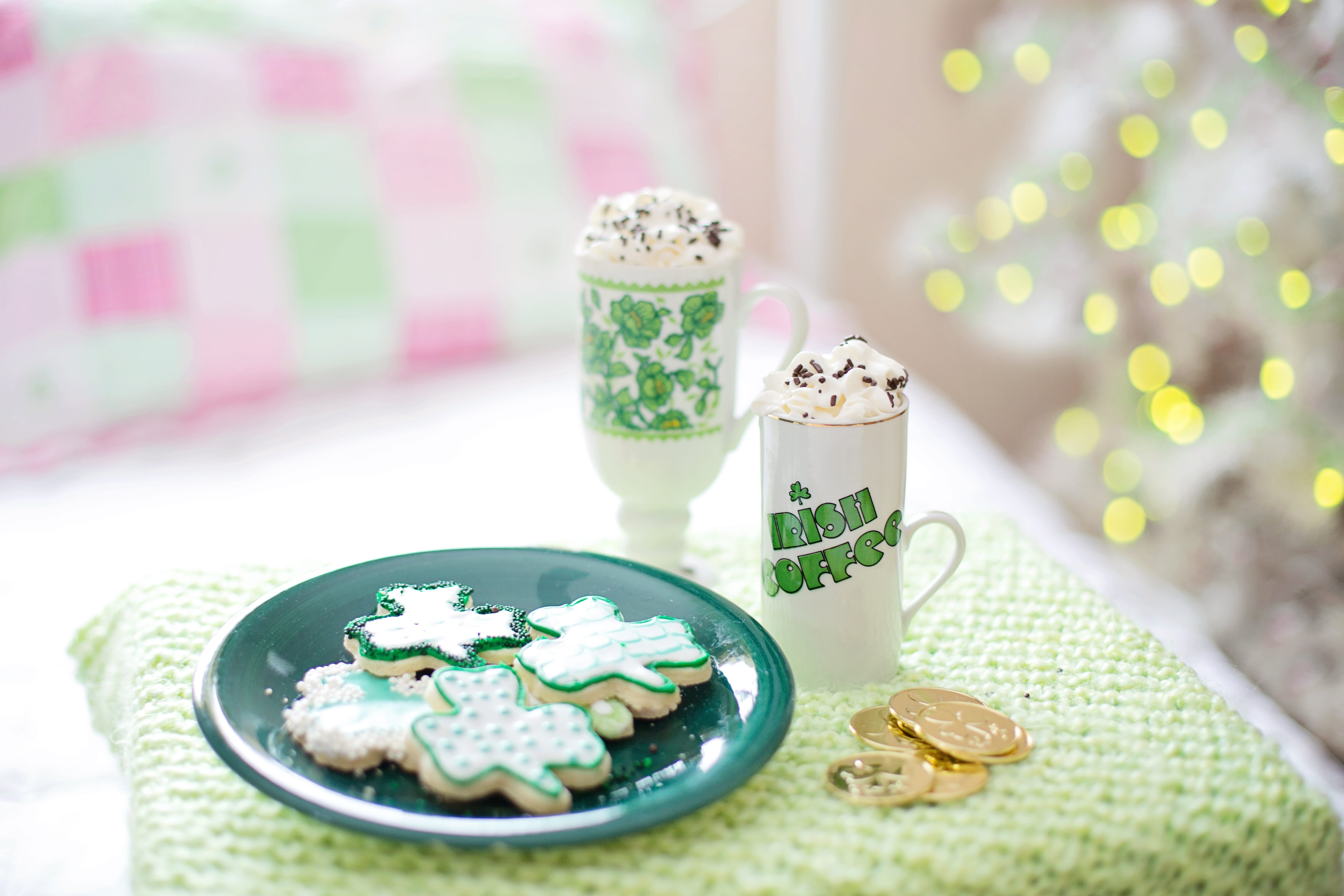 indoors, food, event, focus on foreground, drink, temptation, cookies, paddys day, still life, indulgence, selective focus, clovers, irish coffee, sweet food, HD Wallpaper