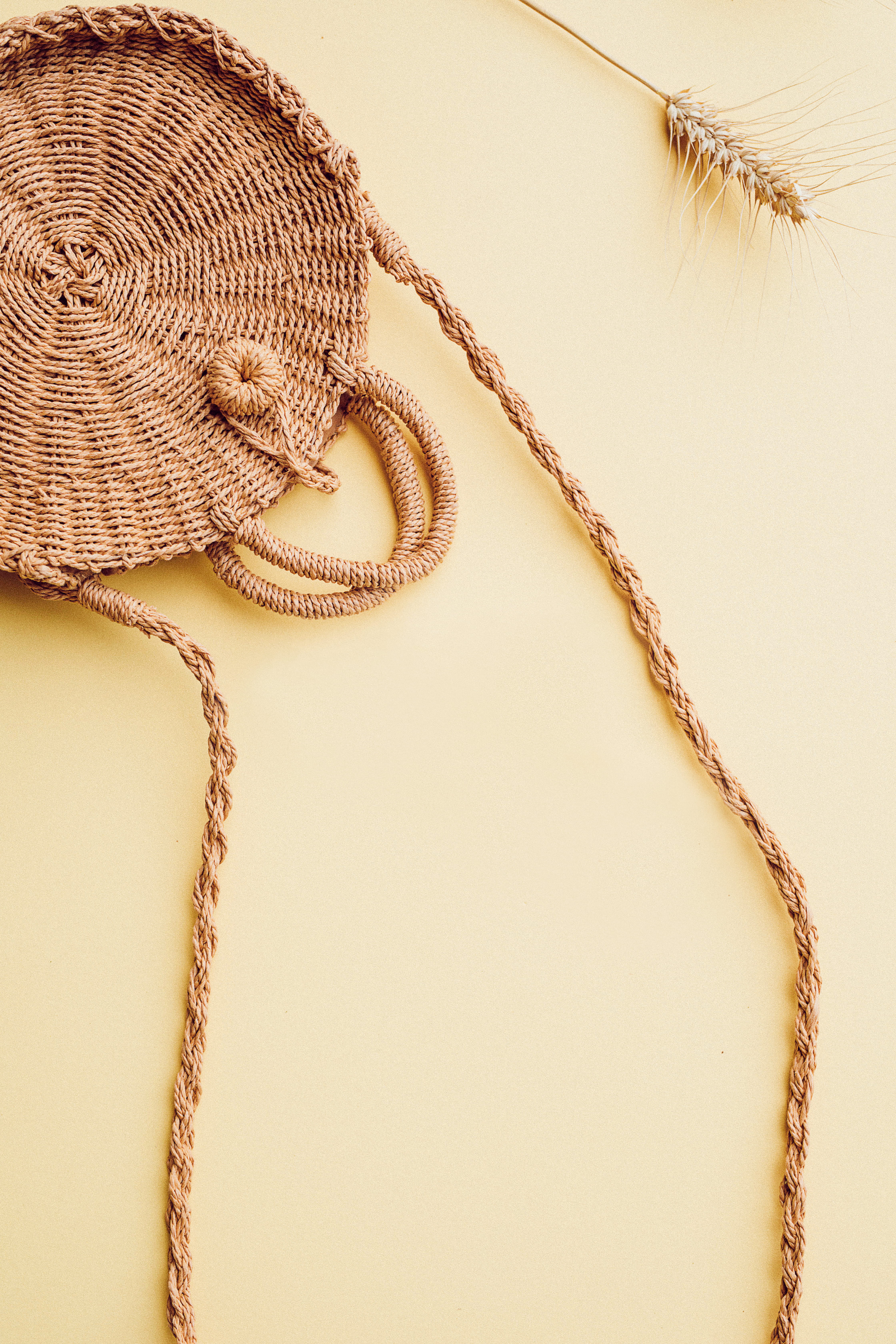 yellow, art and craft, round, tied knot, high angle view, wheat, craft, no people, still life, white background, chain, brown, tied up, rope, close-up, Phone HD Wallpaper