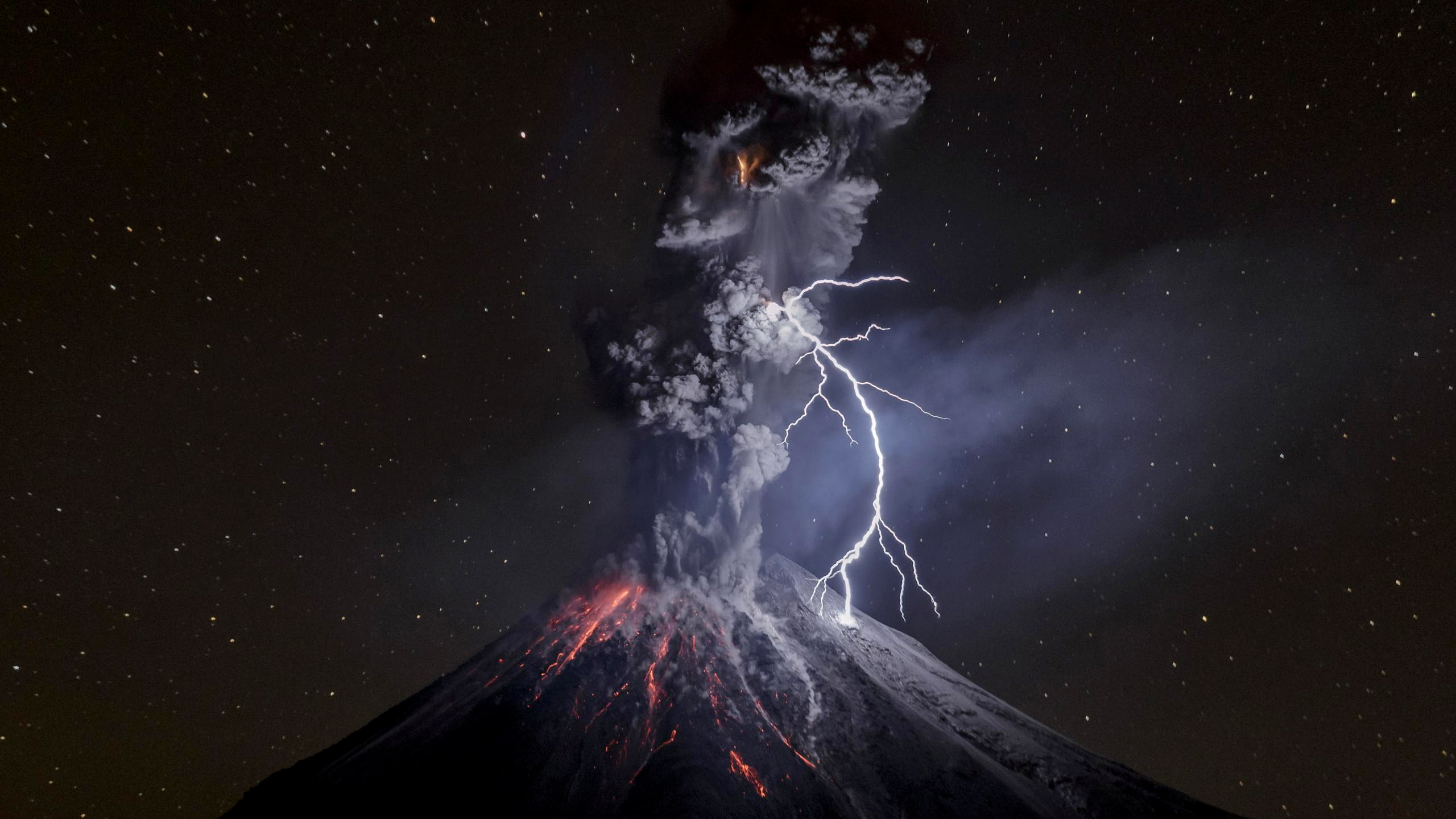 nature, volcanic eruption, 2K, lightning, HD Wallpaper