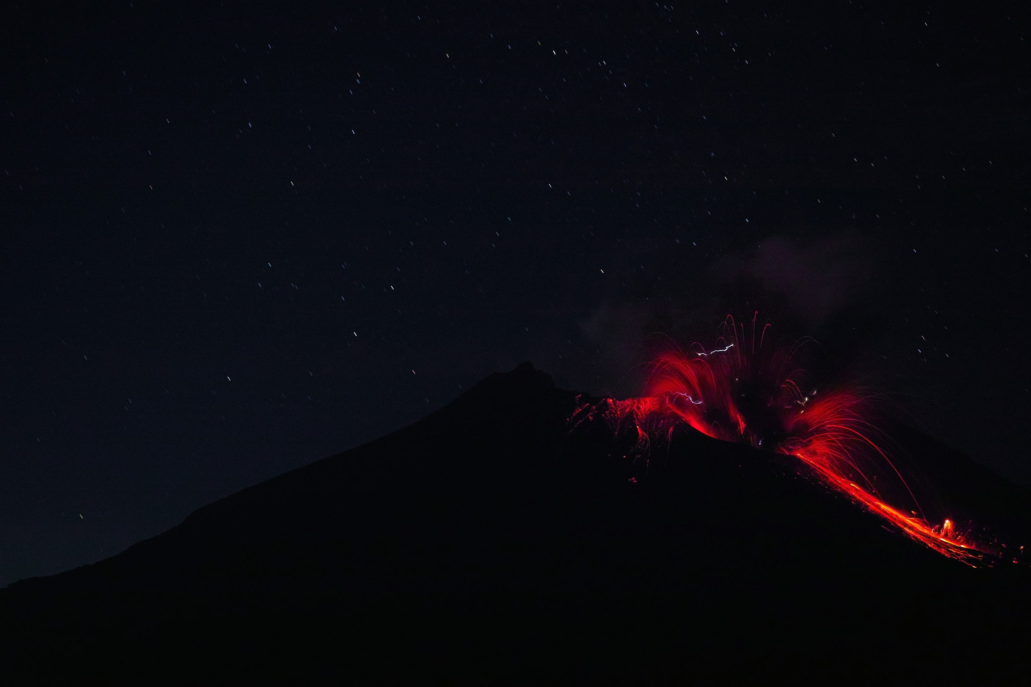 eruptions, motion, lava, power, erupting, 1080P, volcanic crater, geology, outdoors, nature, land, mountain, night, beauty in nature, power in nature, HD Wallpaper
