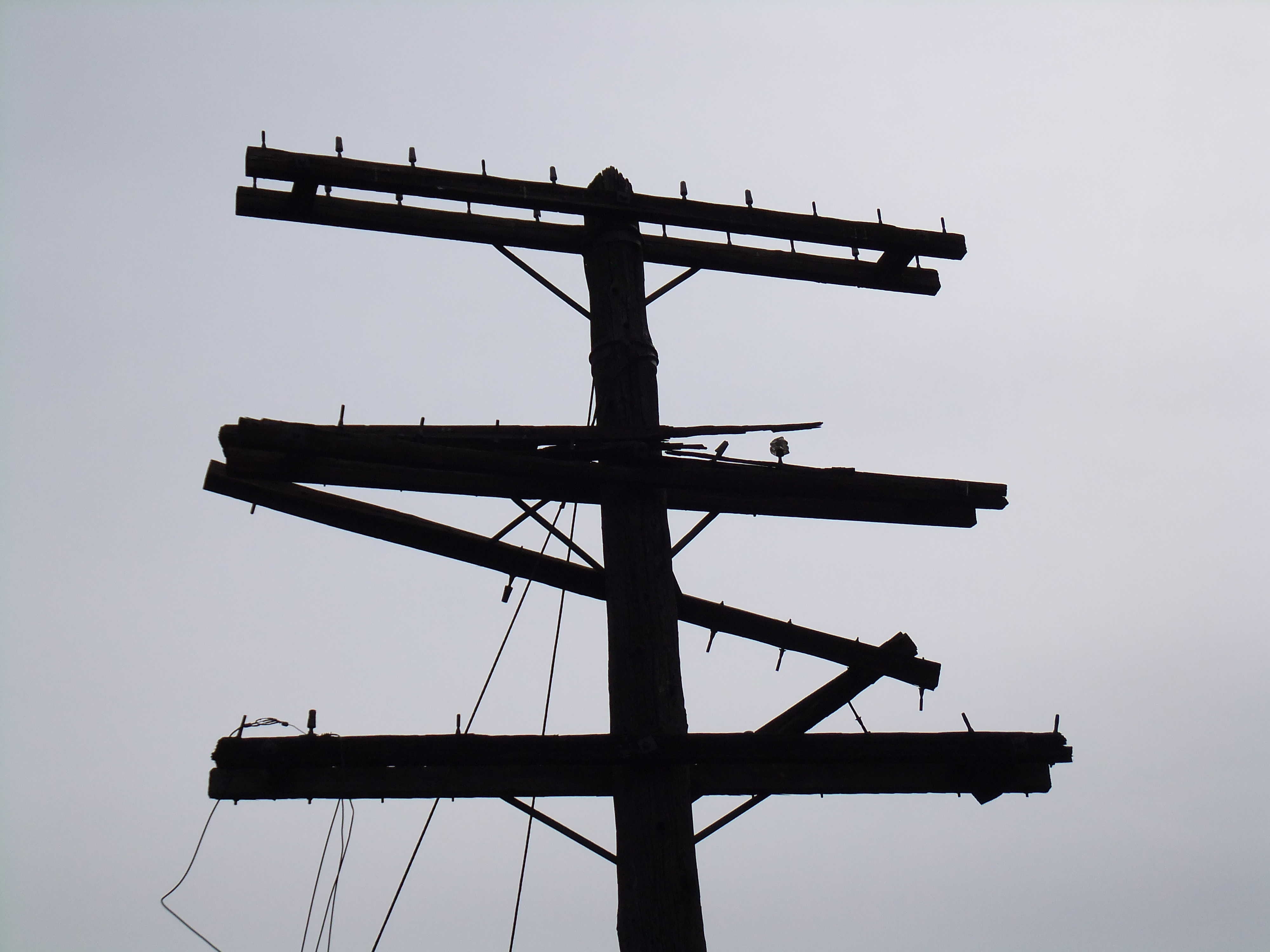 sky, protection, forgotten, now, clear sky, telecommunications, no people, day, technology, obsolete, prominent, nature, silhouette, low angle view, long, HD Wallpaper