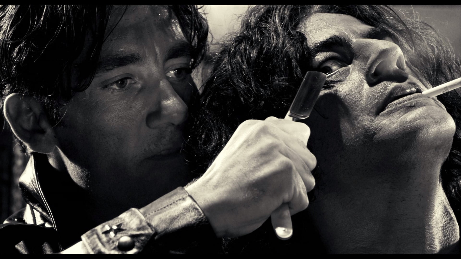 Clive Owen, bad habit, looking away, transfer print, hairstyle, young adult, movies, adult, Sin City, headshot, dress, smoking issues, two people, white, HD Wallpaper