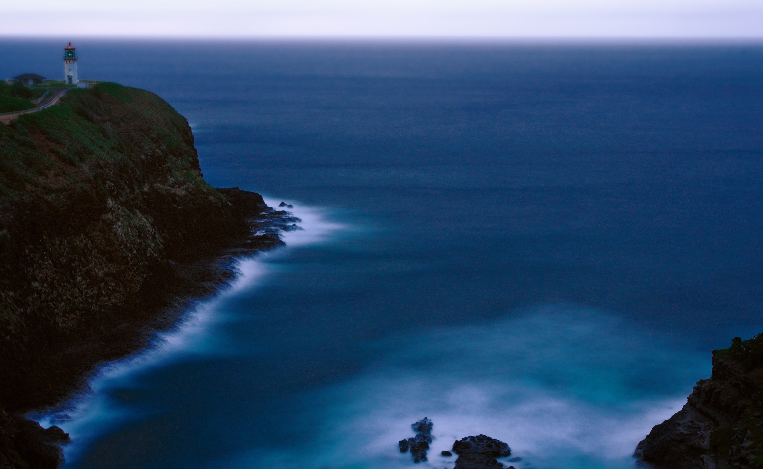 beach, cloud - sky, scenics - nature, tranquility, tranquil scene, outdoors, water, 2K, Islands, nature, Travel, rock - object, Lighthouse, Kilauea, cliff, HD Wallpaper