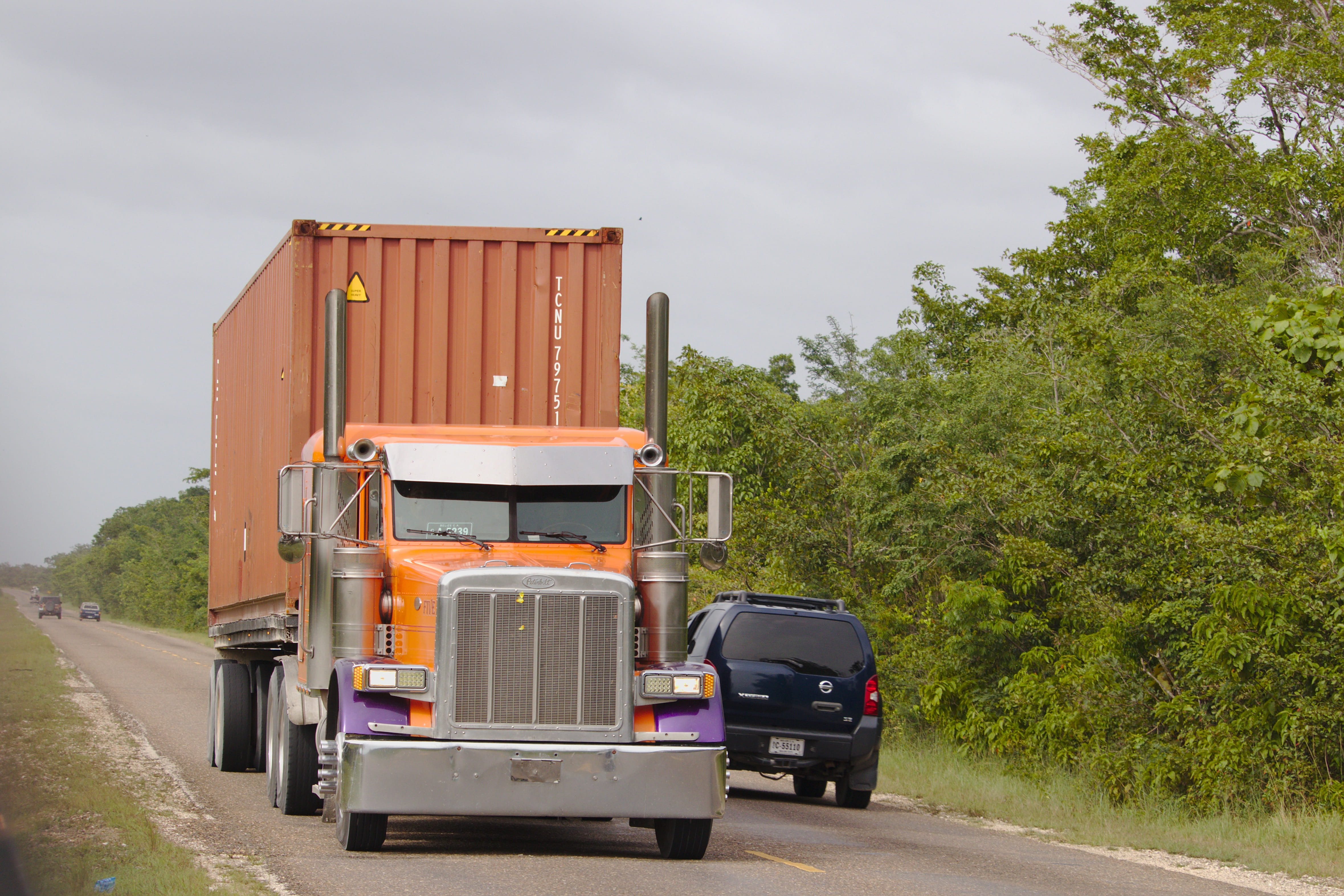 motor vehicle, mode of transportation, truck, land vehicle, business, haul, lorry, tractor, tree, transportation, container, no people, commercial land vehicle, HD Wallpaper