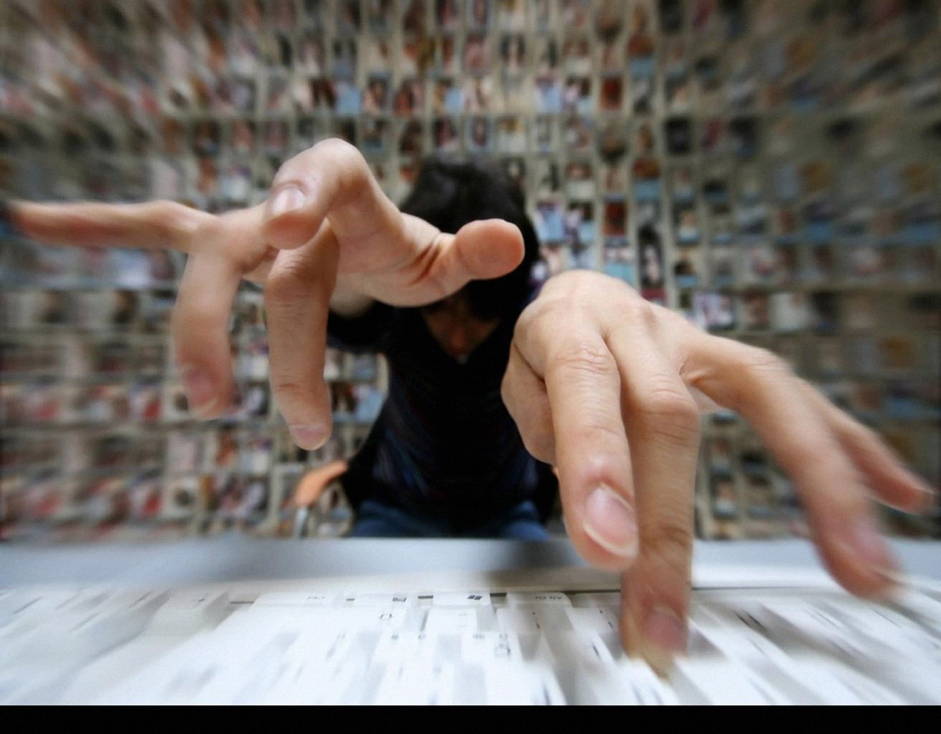 motion blur, skill, motion, indoors, closeup, keyboards, s, 1080P, person, group of people, teamwork, adult, human body part, hands, sport, mid adult, HD Wallpaper