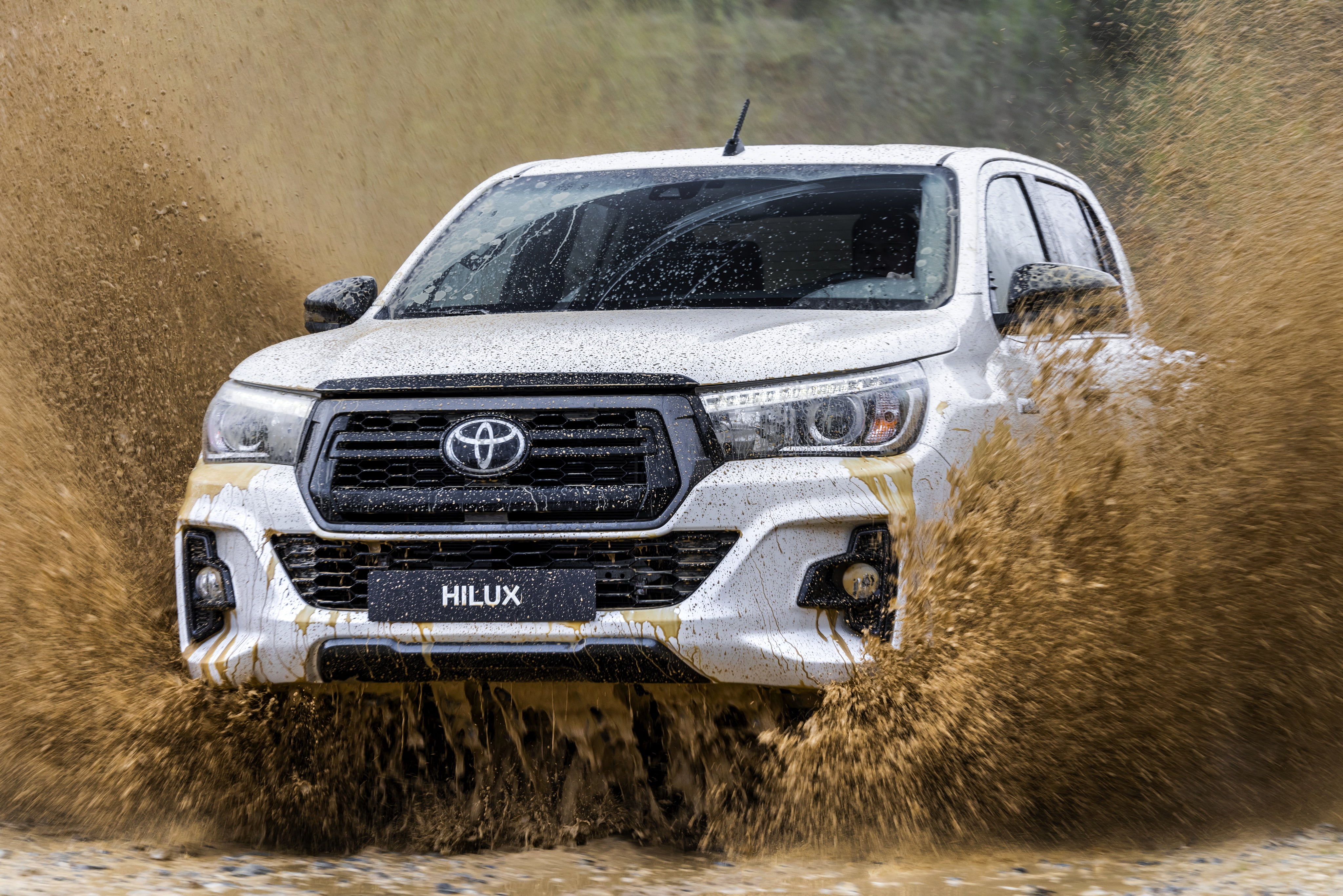 Vehicle, Pickup, Toyota Hilux, 4K, Car, Toyota, White Car, HD Wallpaper