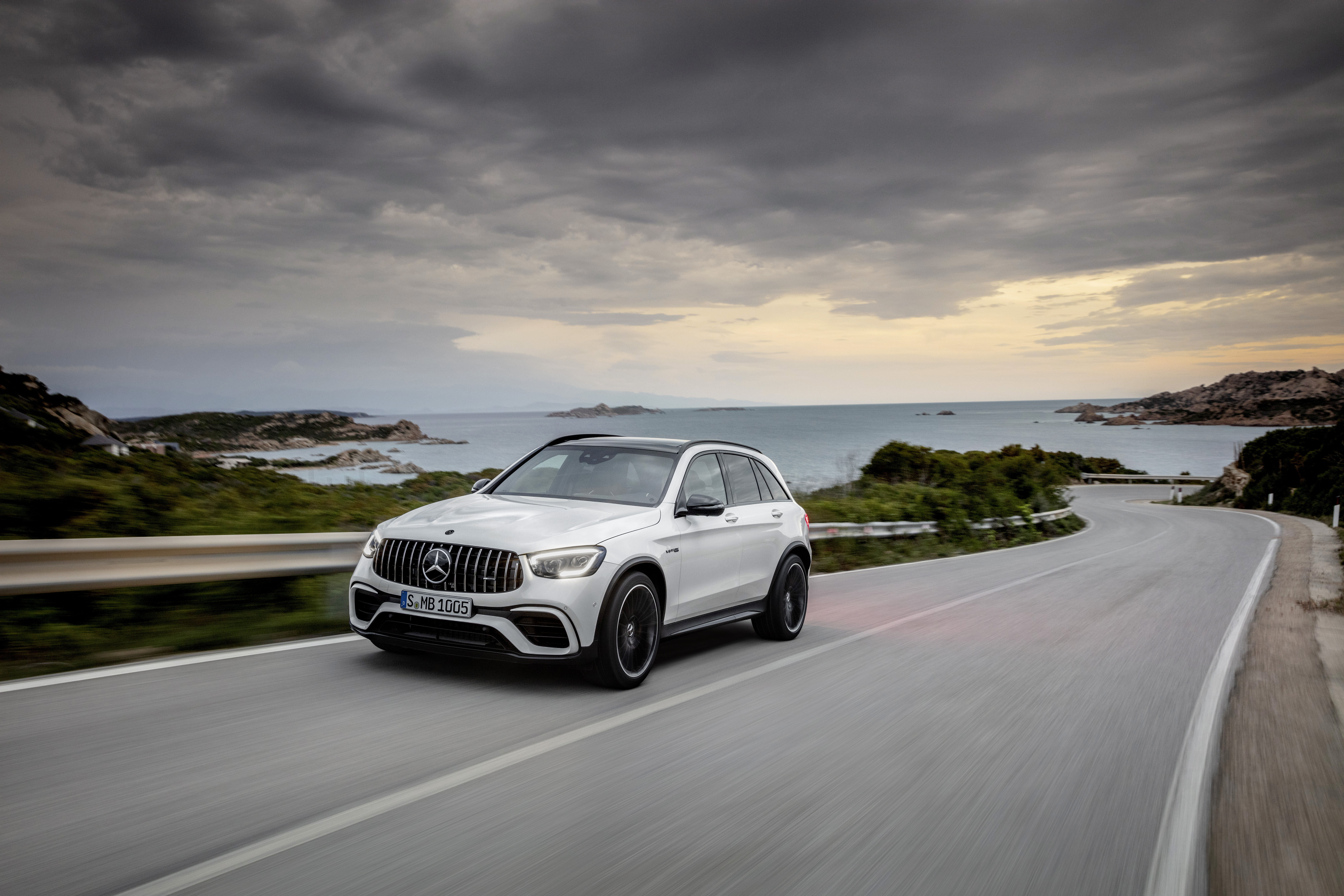 Mercedes-AMG GLC 63 S, Vehicle, Car, Mercedes-AMG, Mercedes-Benz, Mercedes-Benz GLC-Class, 8K, White Car, SUV, HD Wallpaper
