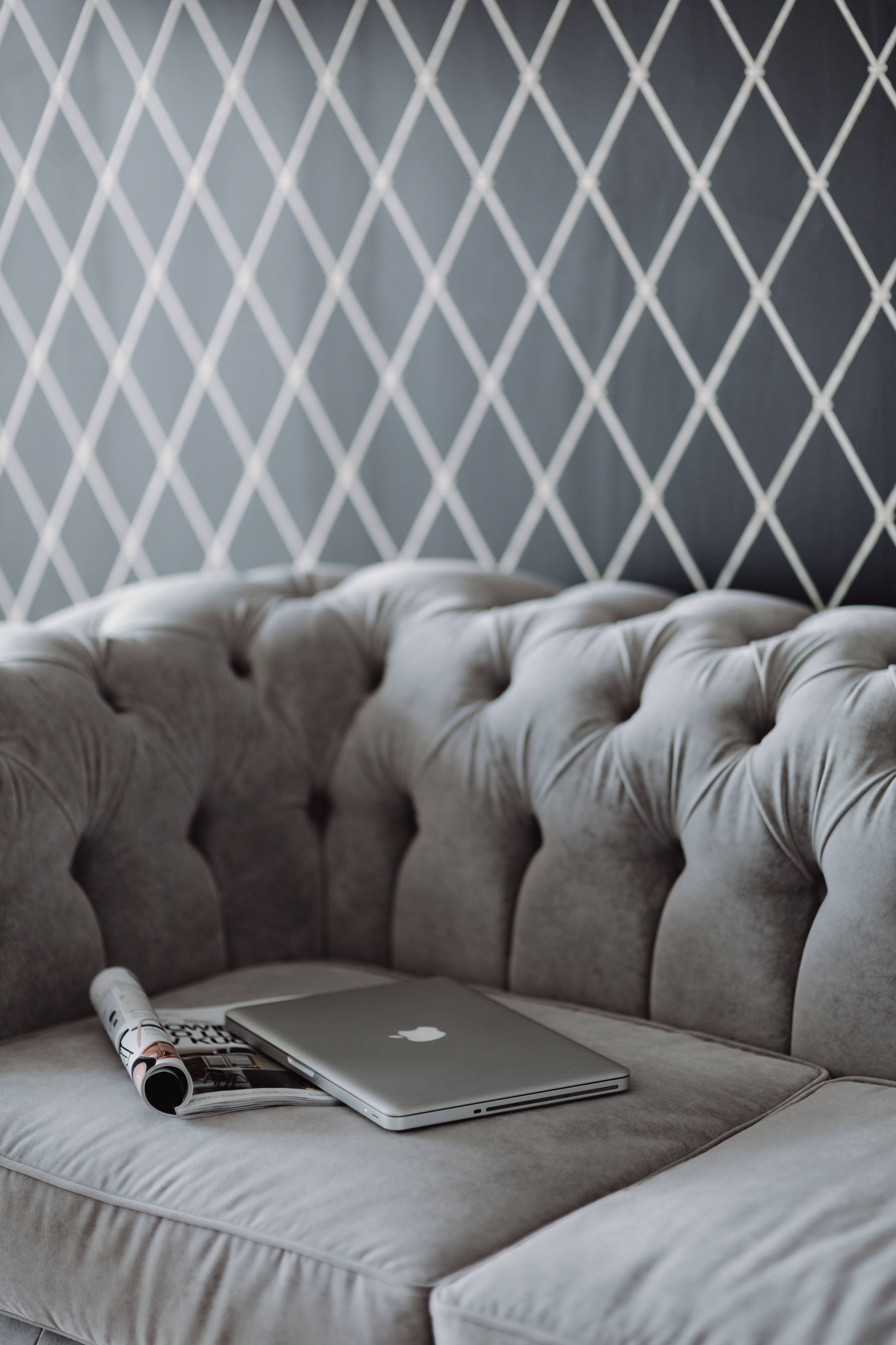 communication, settee, home Interior, smart phone, living Room, domestic Room, 5K, portable information device, sofa, magazine, bedroom, mobile phone, Phone HD Wallpaper