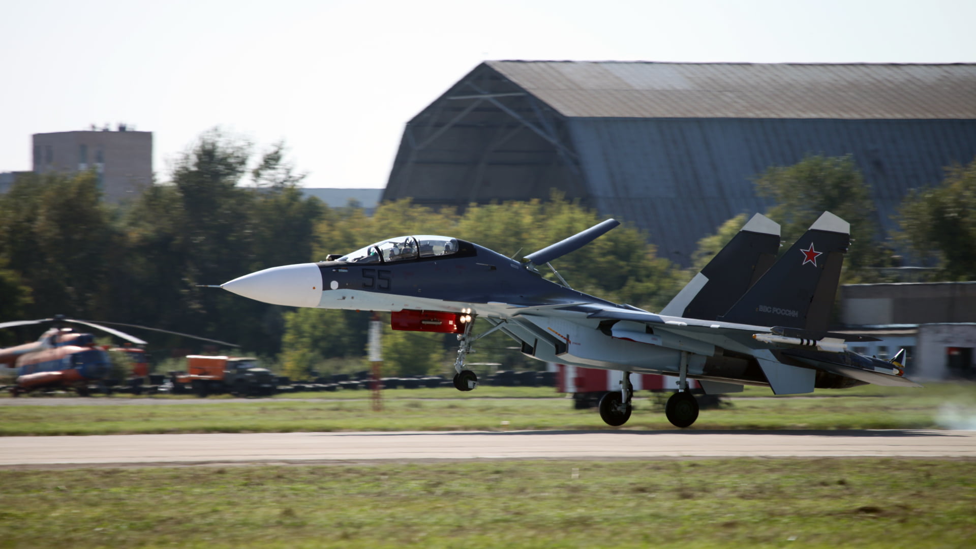 the airfield, fighter plane, architecture, motion, white, landing, airport runway, day, nature, transportation, 1080P, plane, building exterior, airplane, HD Wallpaper