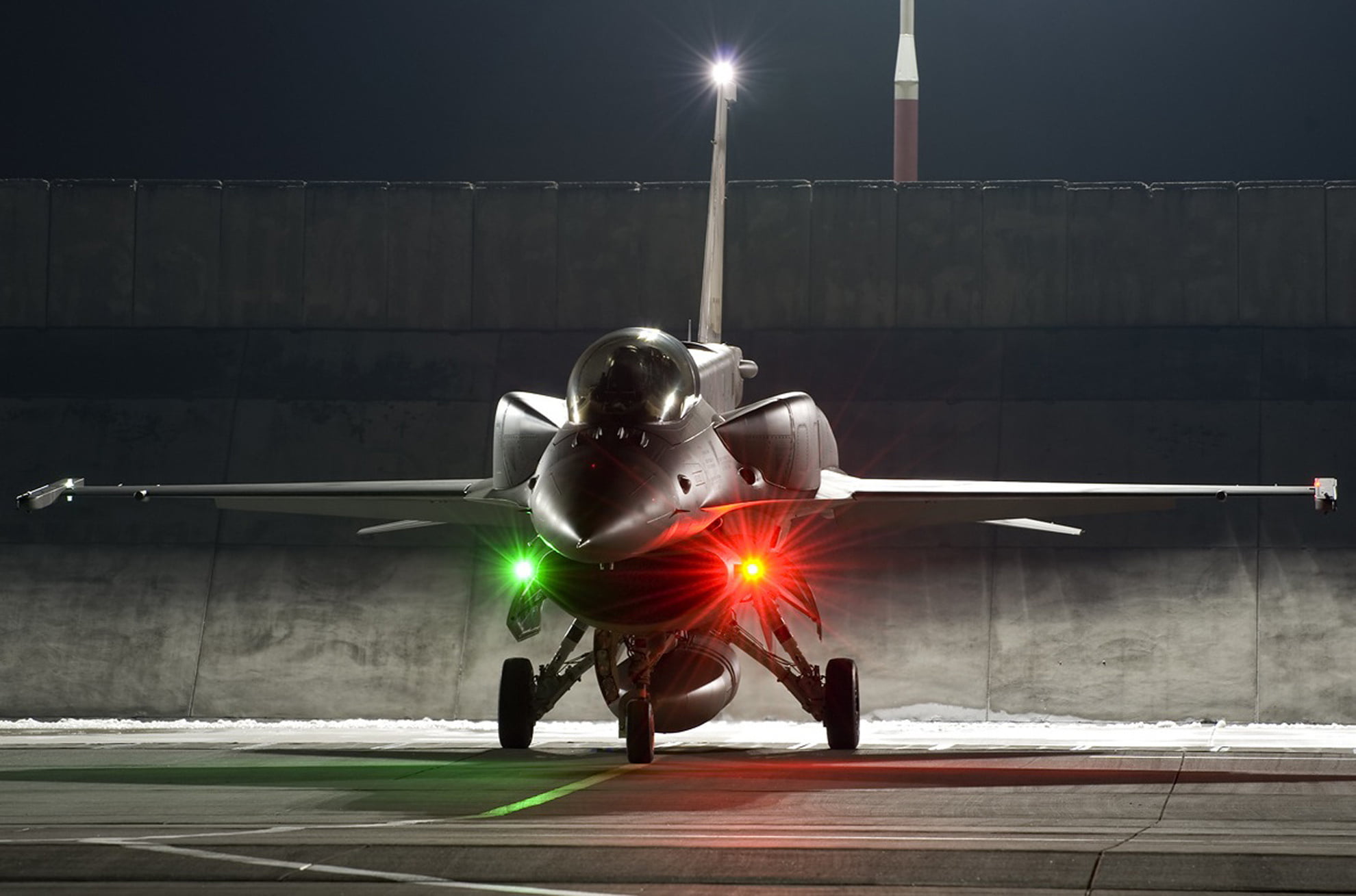 technology, Aircrafts / Planes, 1080P, night, lens flare, safety, light, full length, mode of transportation, paf, glowing, illuminated, real people, block, HD Wallpaper